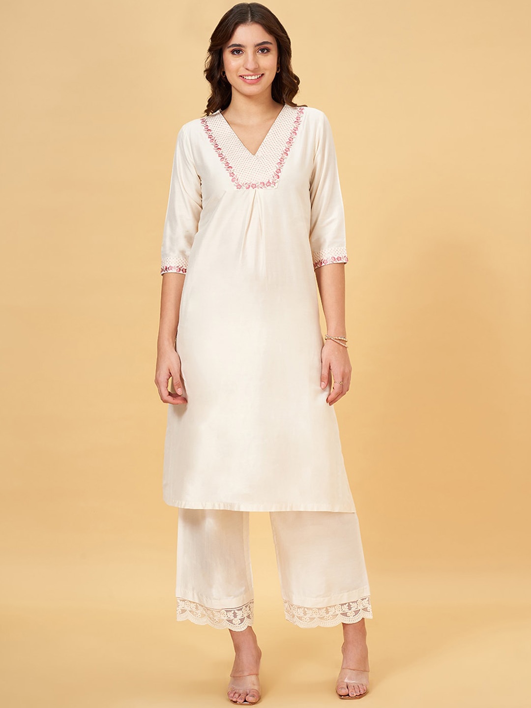 

RANGMANCH BY PANTALOONS V-Neck Sequinned A-Line Kurta, Off white