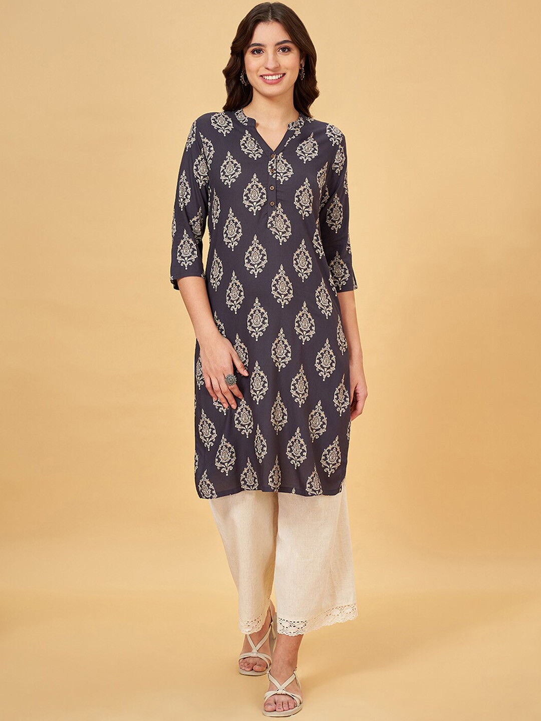 

RANGMANCH BY PANTALOONS Ethnic Motifs Printed Mandarin Collar Straight Kurta, Grey