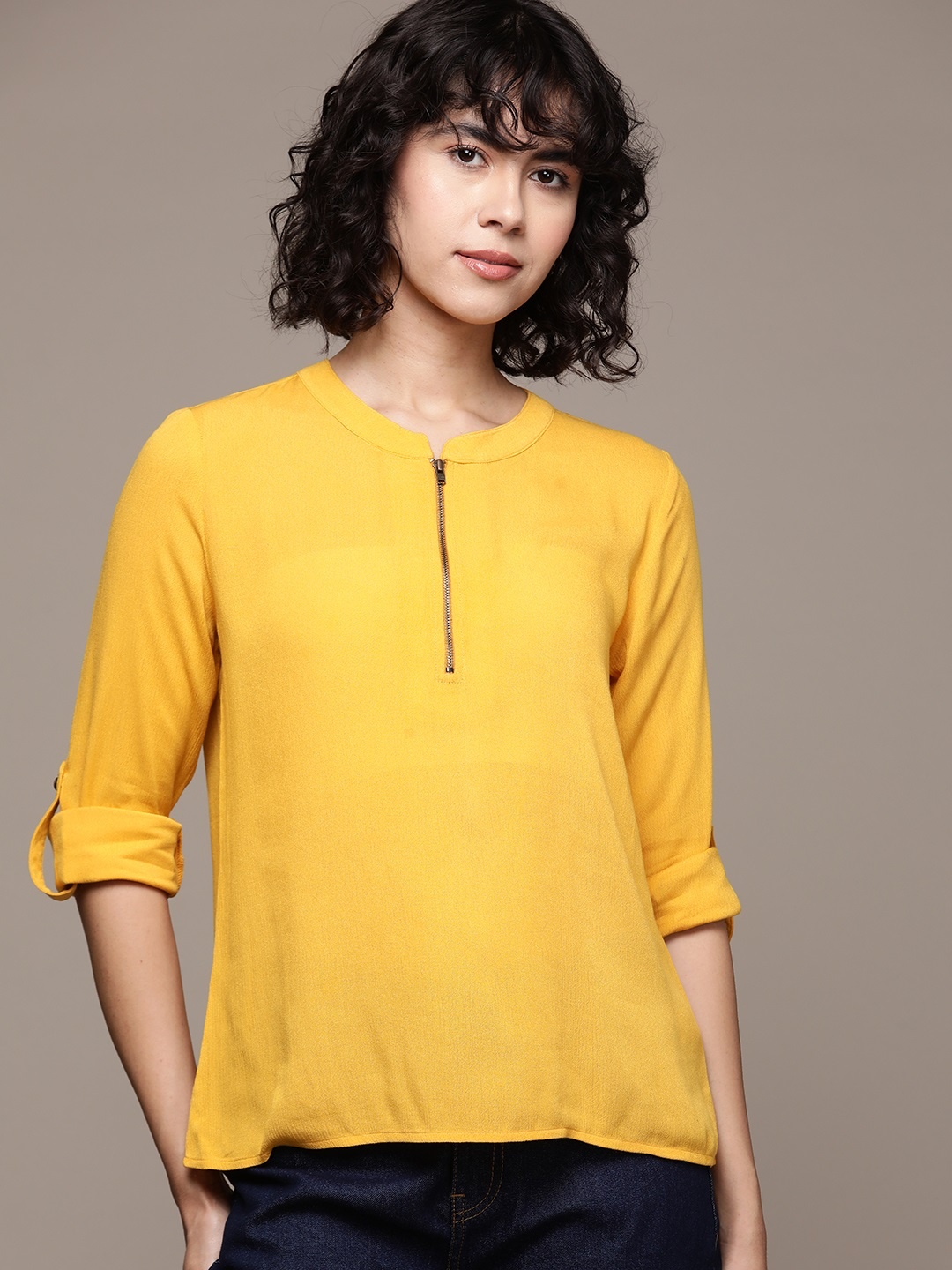 

Roadster Mandarin Collar Roll-Up Sleeves Top, Mustard