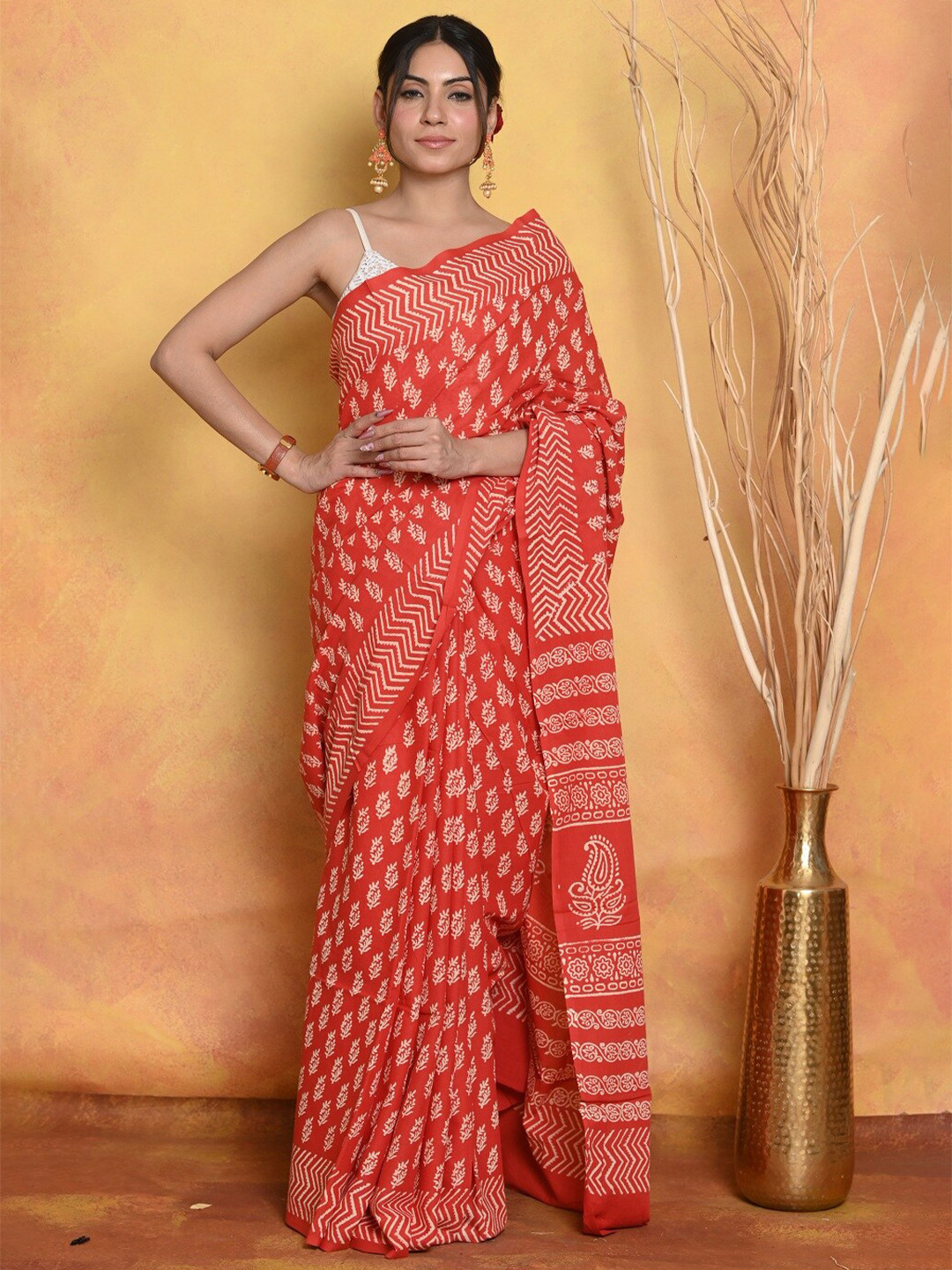 

Very Much Indian Floral Printed Pure Cotton Saree, Orange