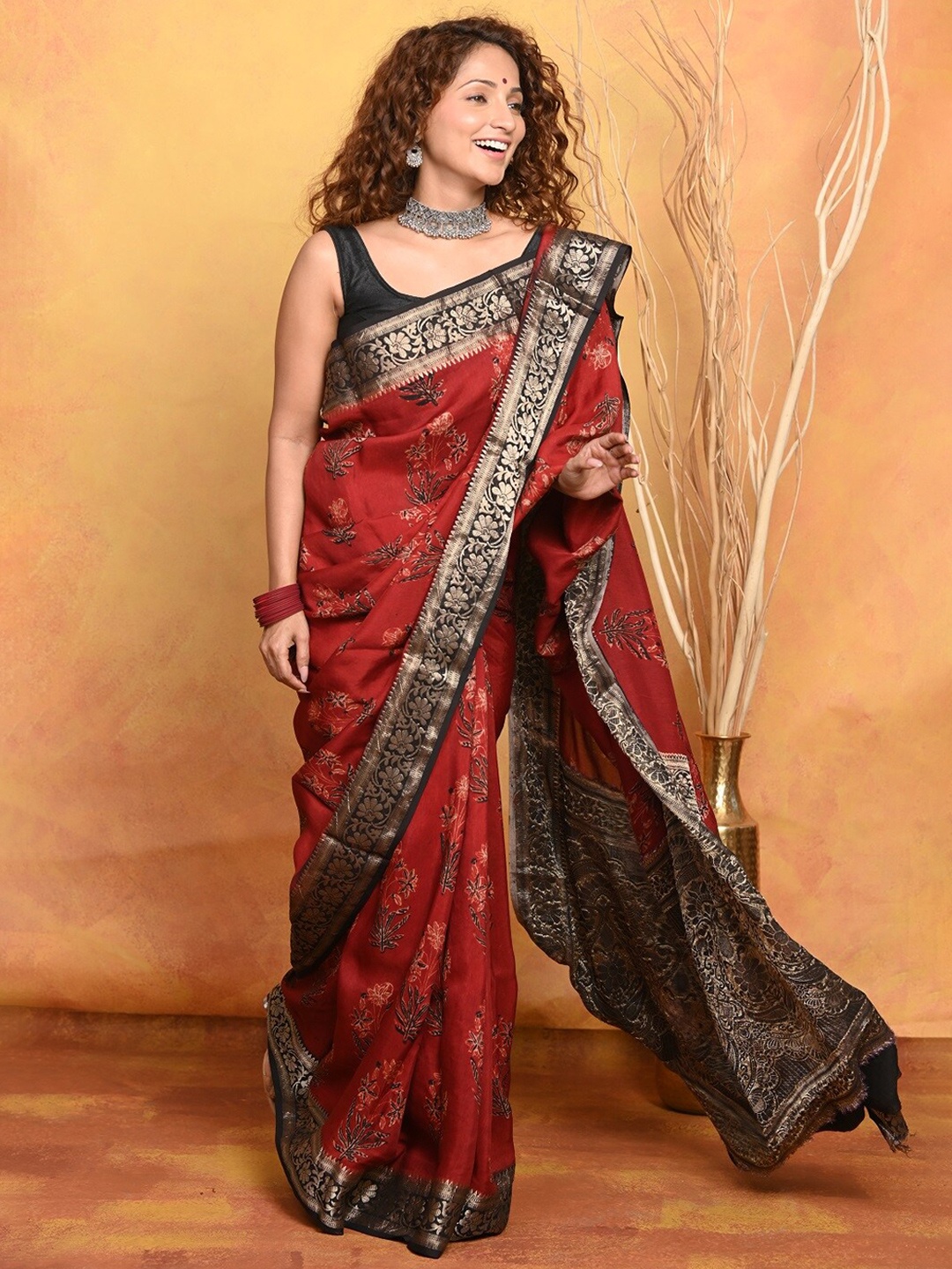 

Very Much Indian Floral Zari Pure Silk Saree, Red