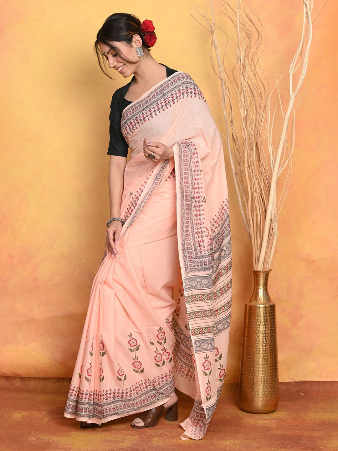 

Very Much Indian Floral Printed Pure Cotton Saree, Peach