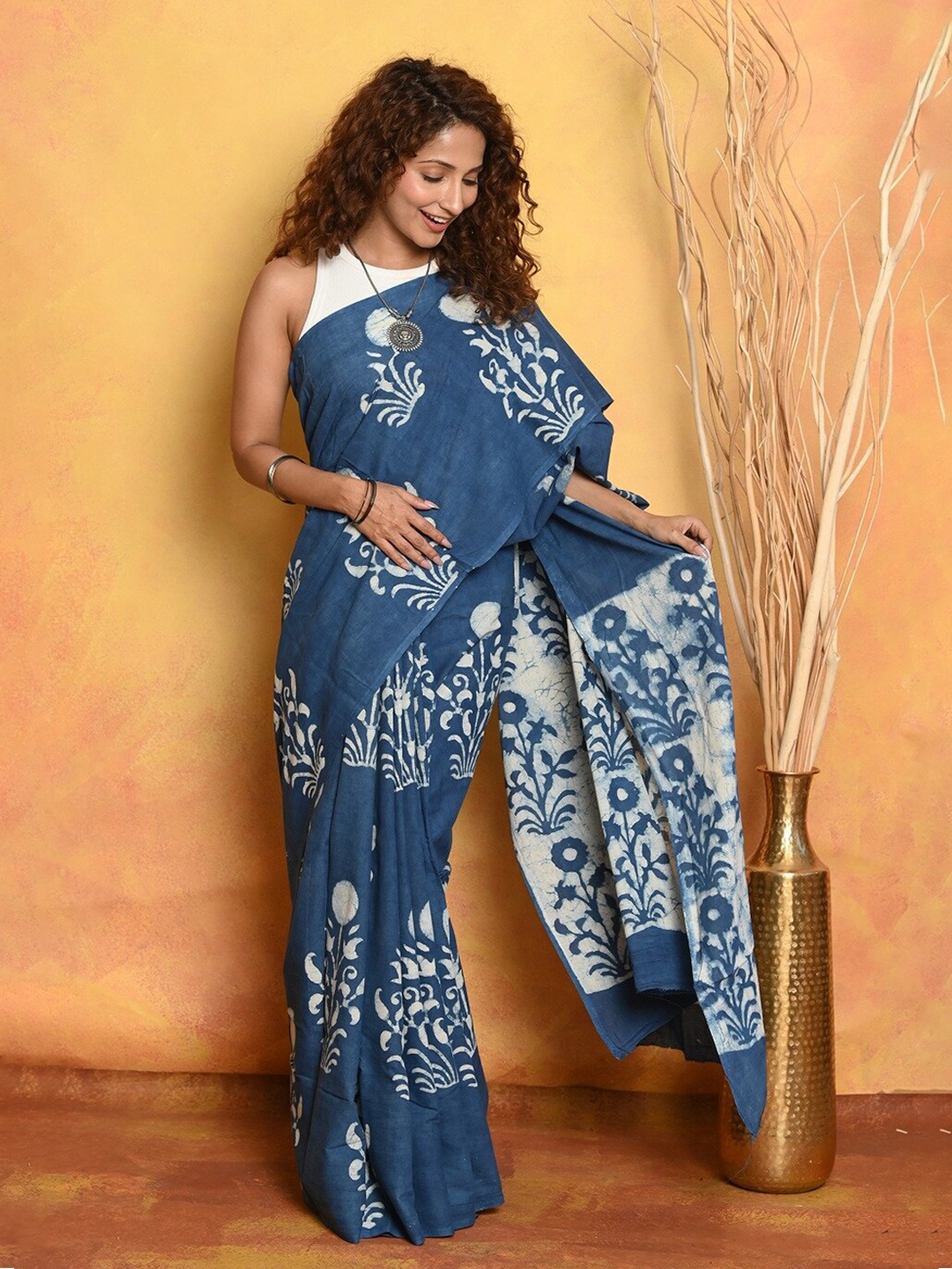 

Very Much Indian Ethnic Motifs Printed Pure Cotton Saree, Blue