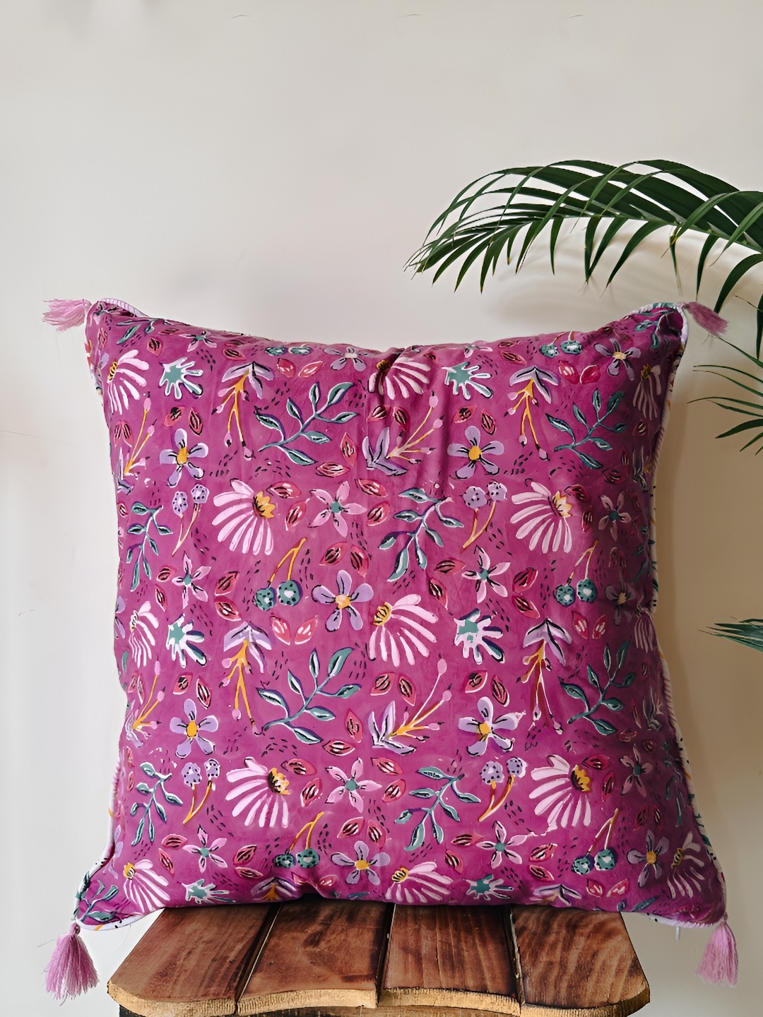 

NURTURE INDIA Purple & Green Floral Square Cushion Covers