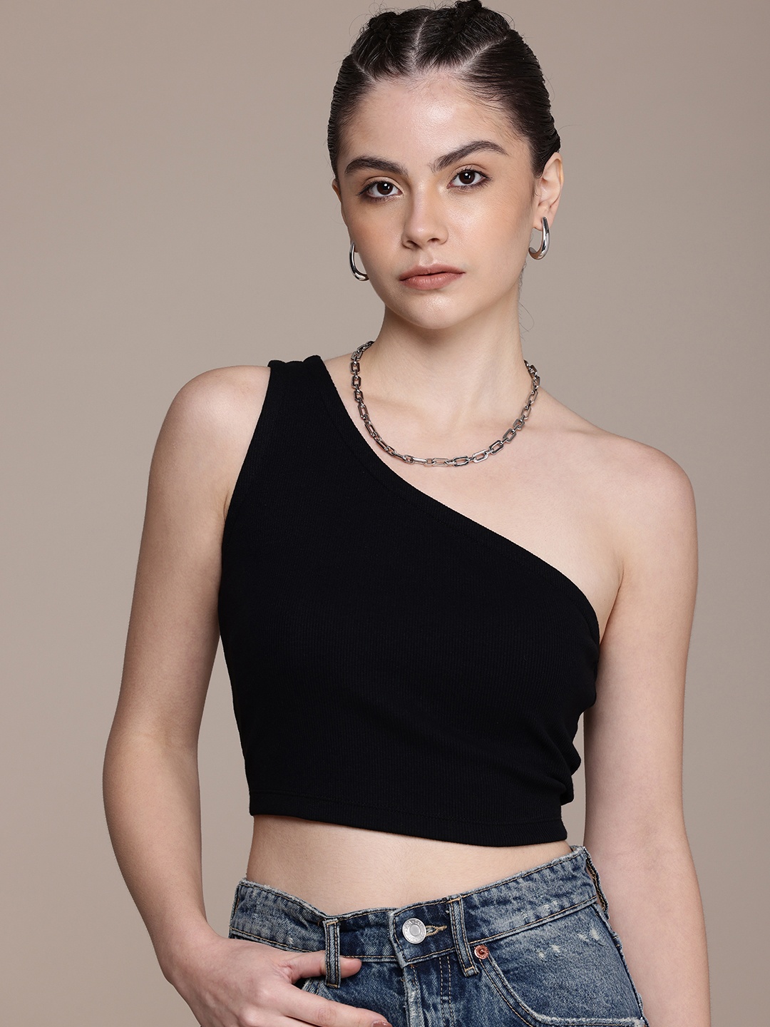 

The Roadster Life Co. One Shoulder Ribbed Fitted Crop Top, Black
