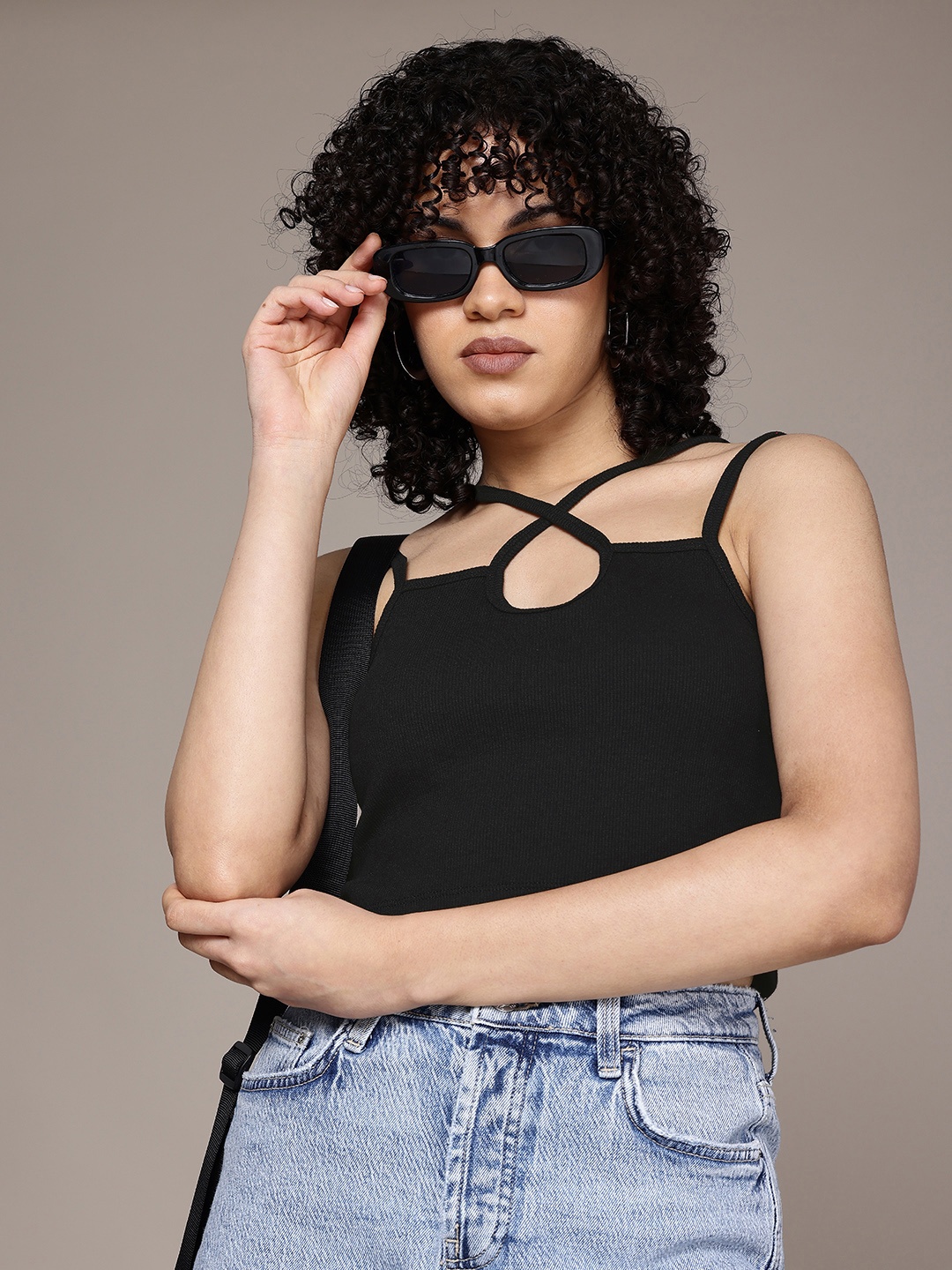 

The Roadster Life Co. Ribbed Fitted Crop Top, Black