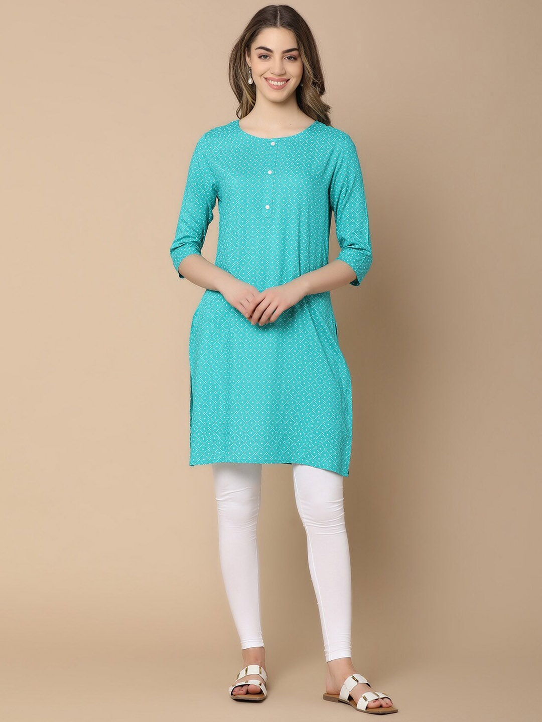 

V-Mart Geometric Printed Mandarin Collar Three-Quarter Sleeves Straight Kurtas, Blue