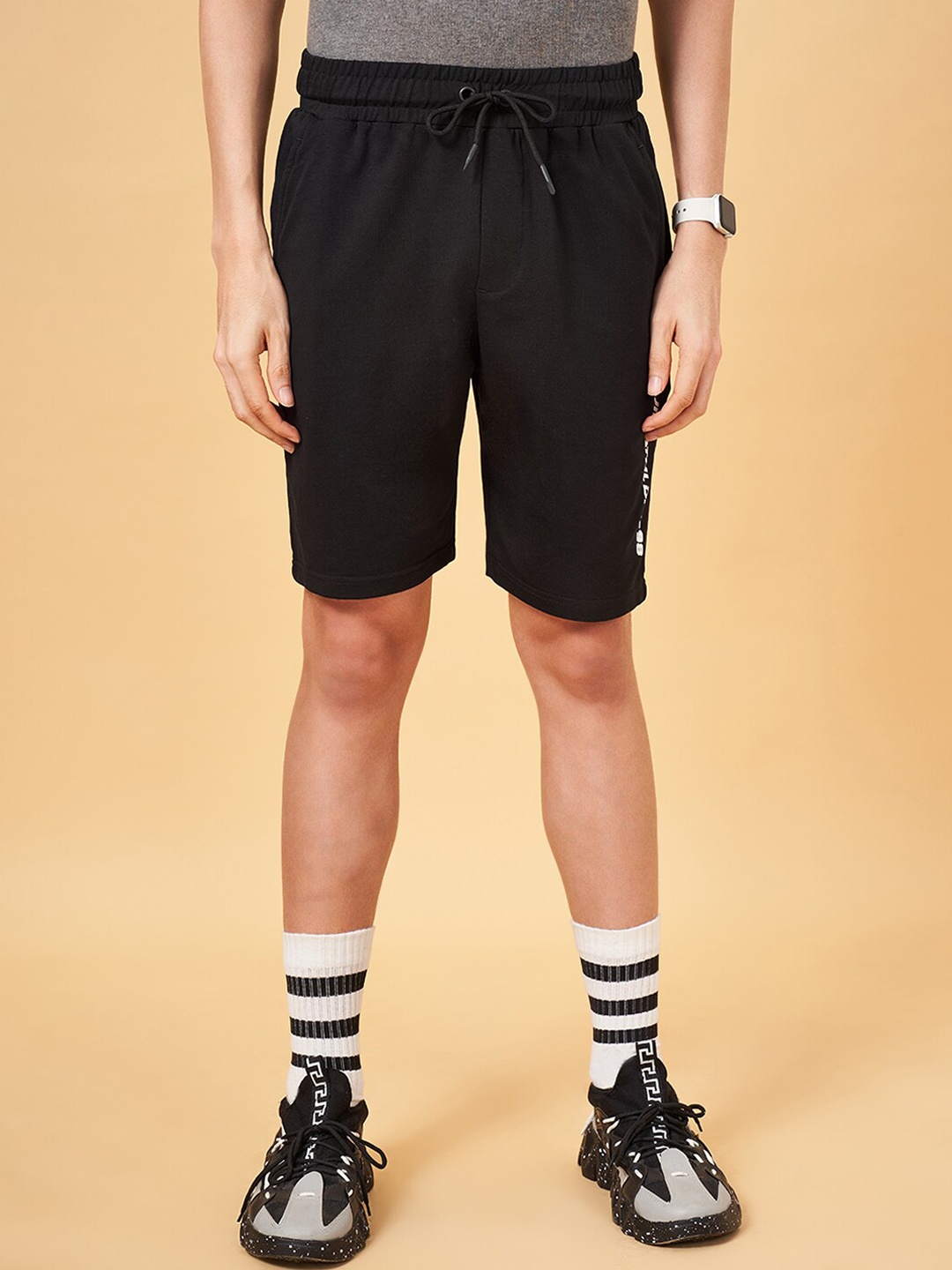 

Ajile by Pantaloons Men Mid-Rise Pure Cotton Shorts, Black