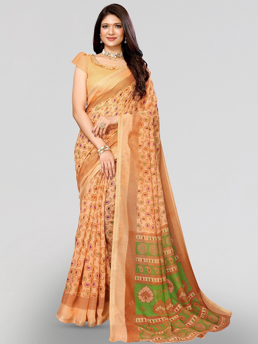 

Yashika Paisley Printed Zari Saree, Orange