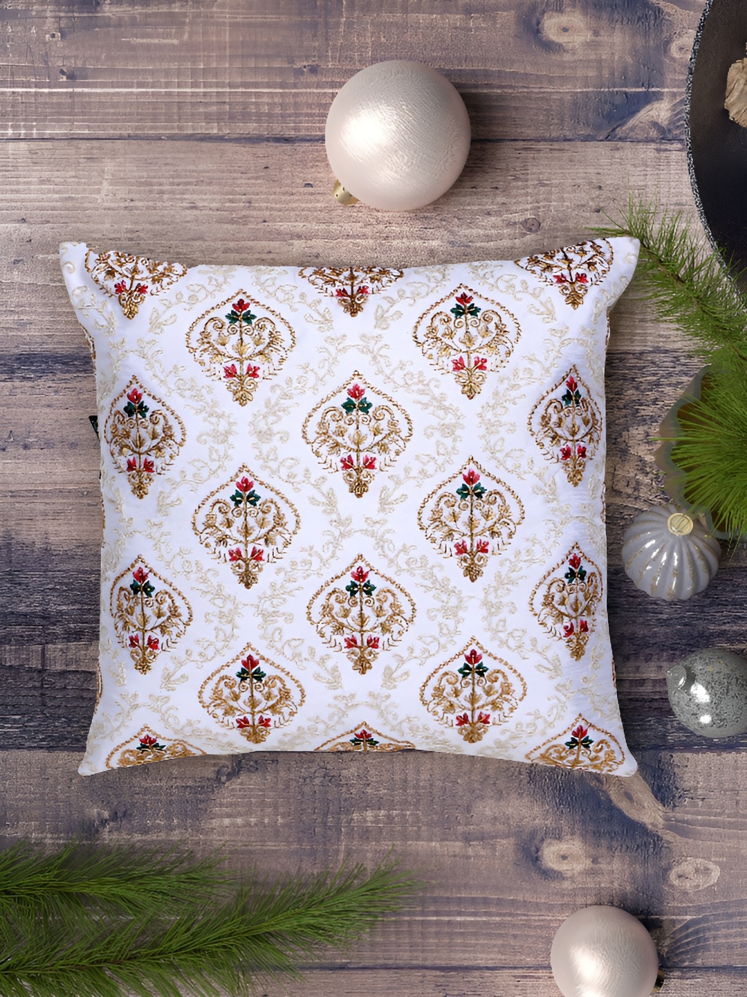 

Mezposh White & Gold-Toned Ethnic Motifs Zari Square Cushion Covers