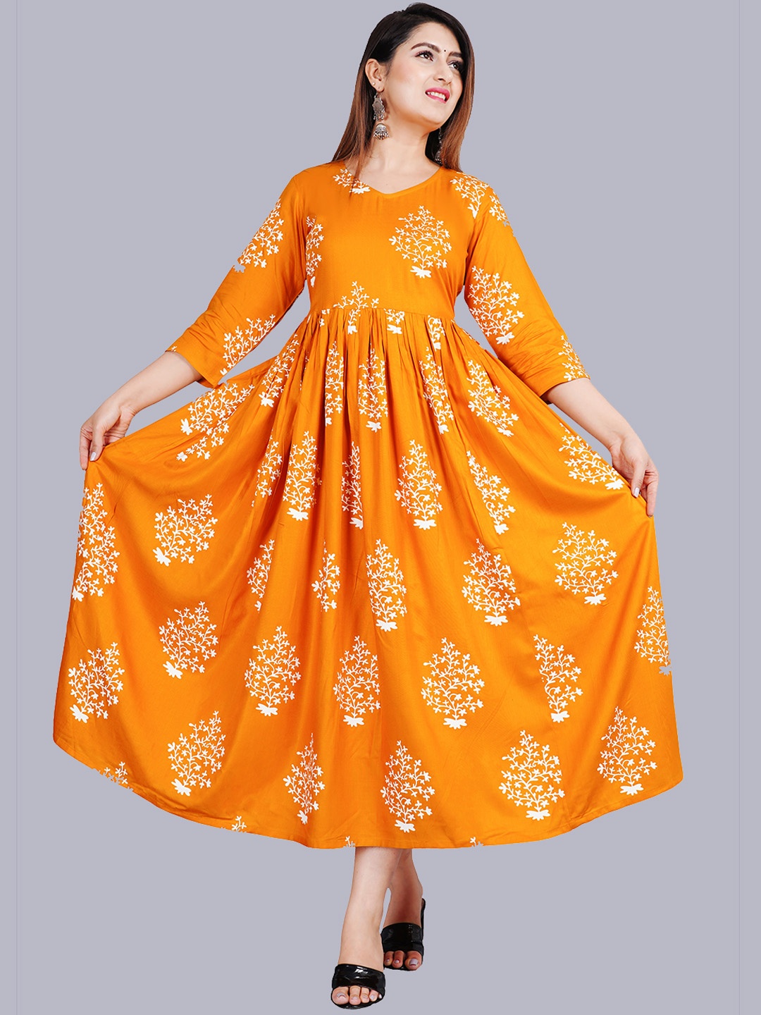 

SIPET Floral Printed V-Neck Anarkali Kurta, Yellow