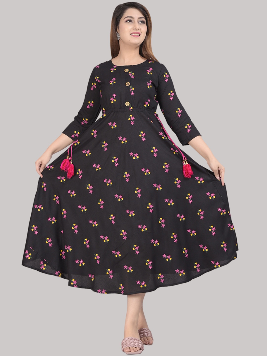 

SIPET Floral Embroidered Mirror Work Flared Anarkali Kurta, Black