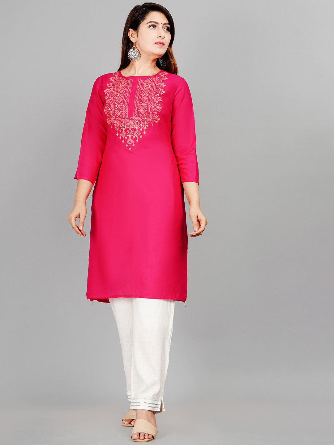

SIPET Yoke Design Embroidered Straight Kurta, Pink