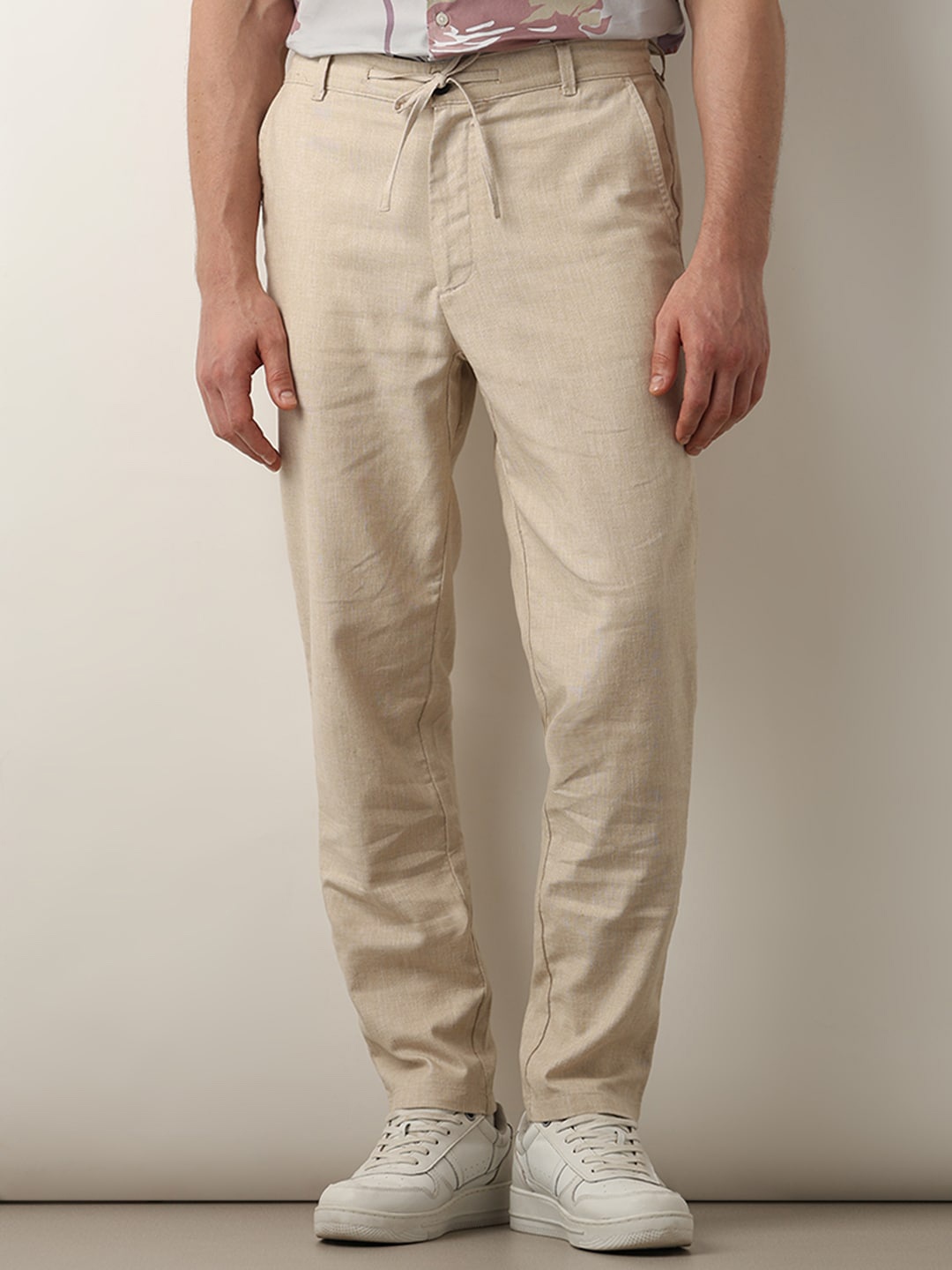 

SELECTED Men Slim Fit Mid-Rise Trousers, Beige