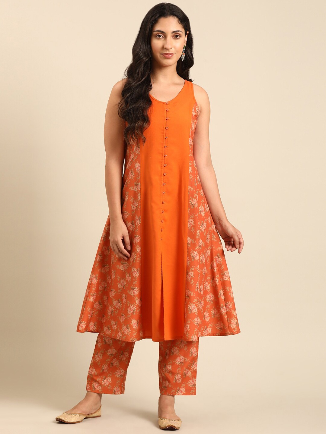 

IMARA Floral Printed Round Neck Straight Kurta with Trousers, Orange