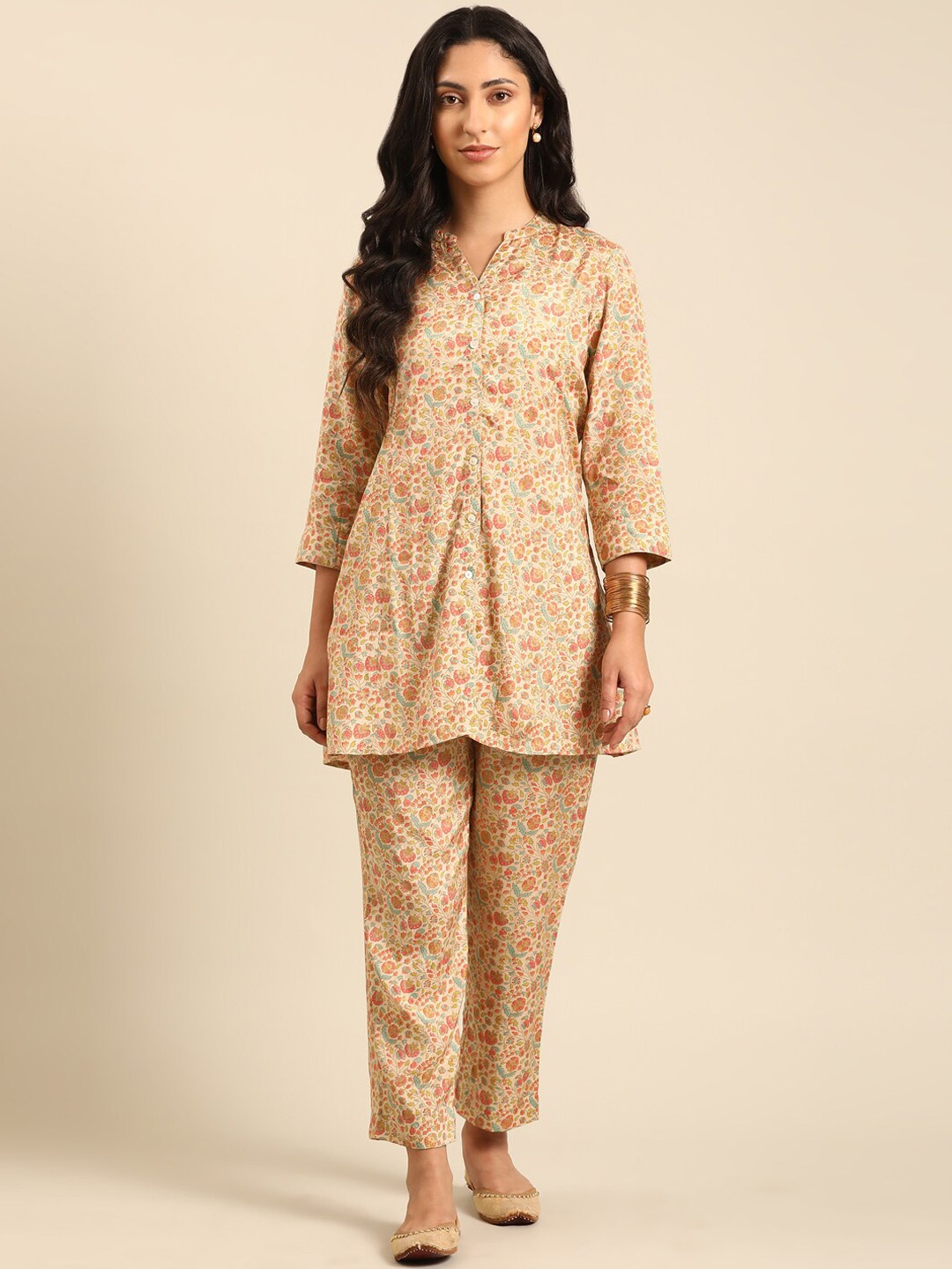 

IMARA Mandarin Collar Floral Printed Regular Straight Kurta with Trousers, Beige