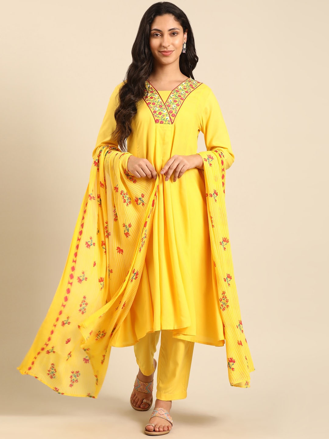 

IMARA Floral Embroidered Regular Thread Work Kurta With Trousers & Dupatta, Yellow