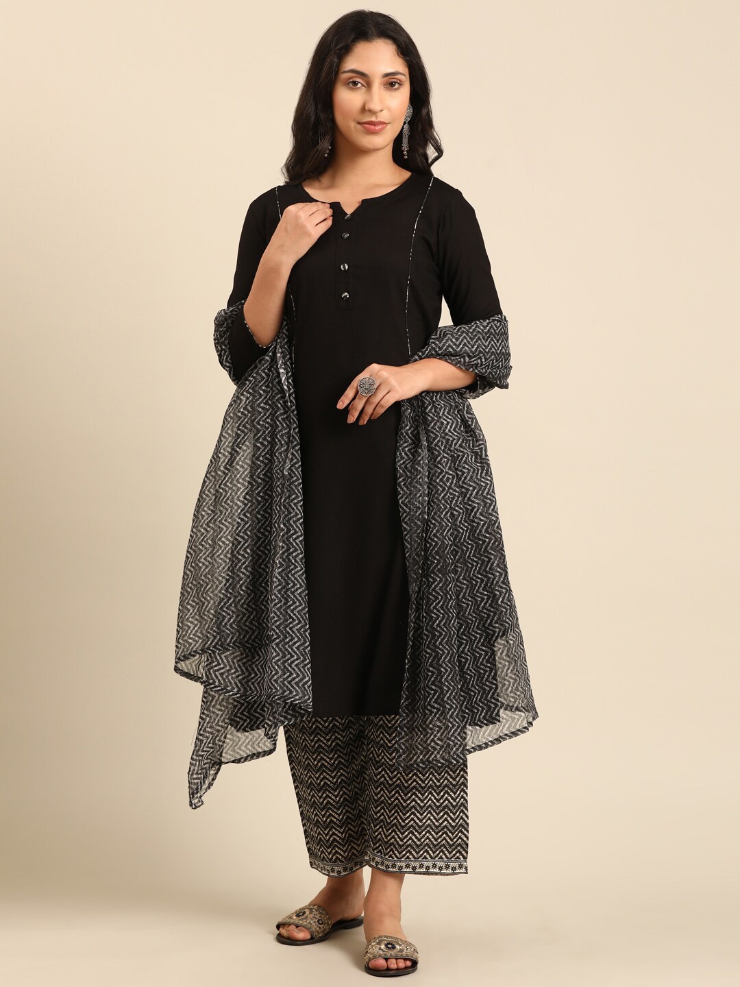 

IMARA Notched Neck Straight Kurta with Trousers & Dupatta, Black