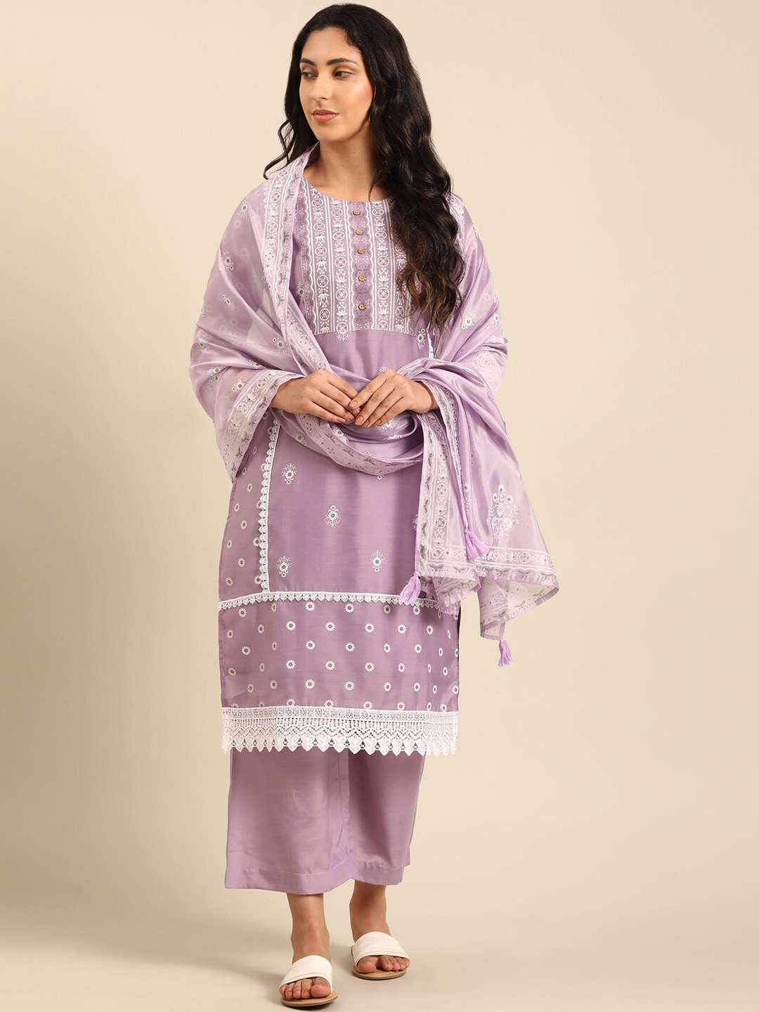 

IMARA Floral Printed Round Neck Thread Work Straight Kurta with Trousers & Dupatta, Lavender