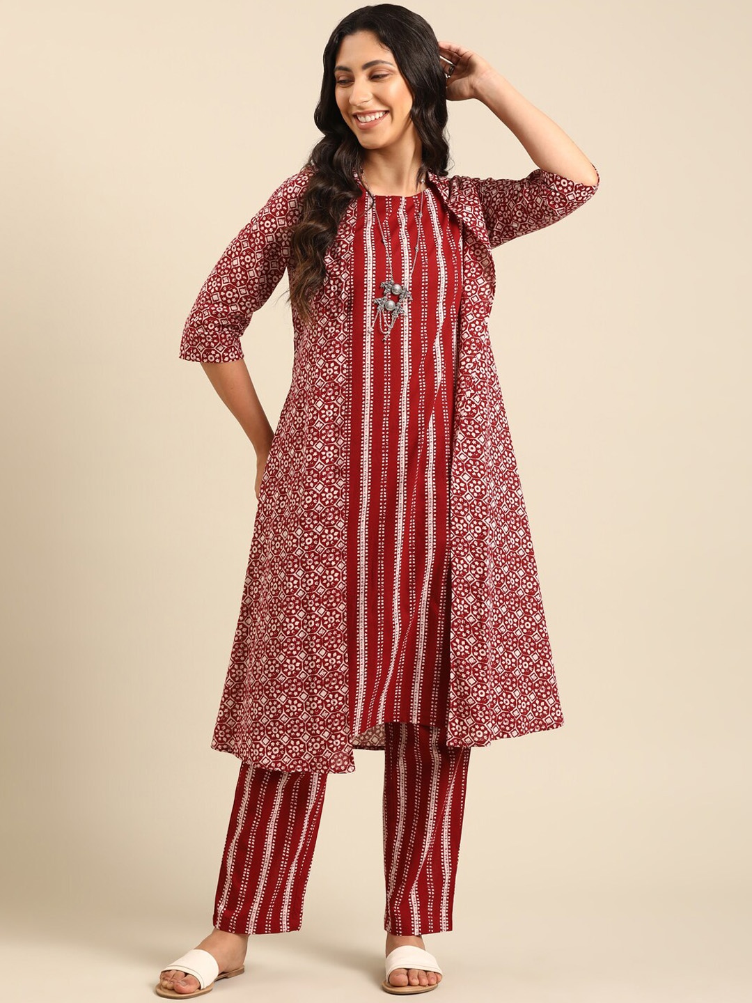 

IMARA Striped Printed Round Neck Pure Cotton Straight Kurta with Trousers, Red