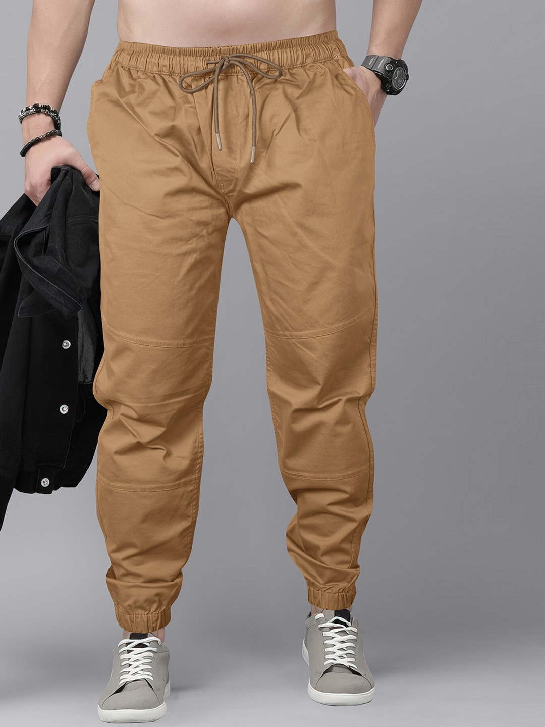 

Jb Just BLACK Men Cotton Mid Rise Regular Fit Joggers, Khaki