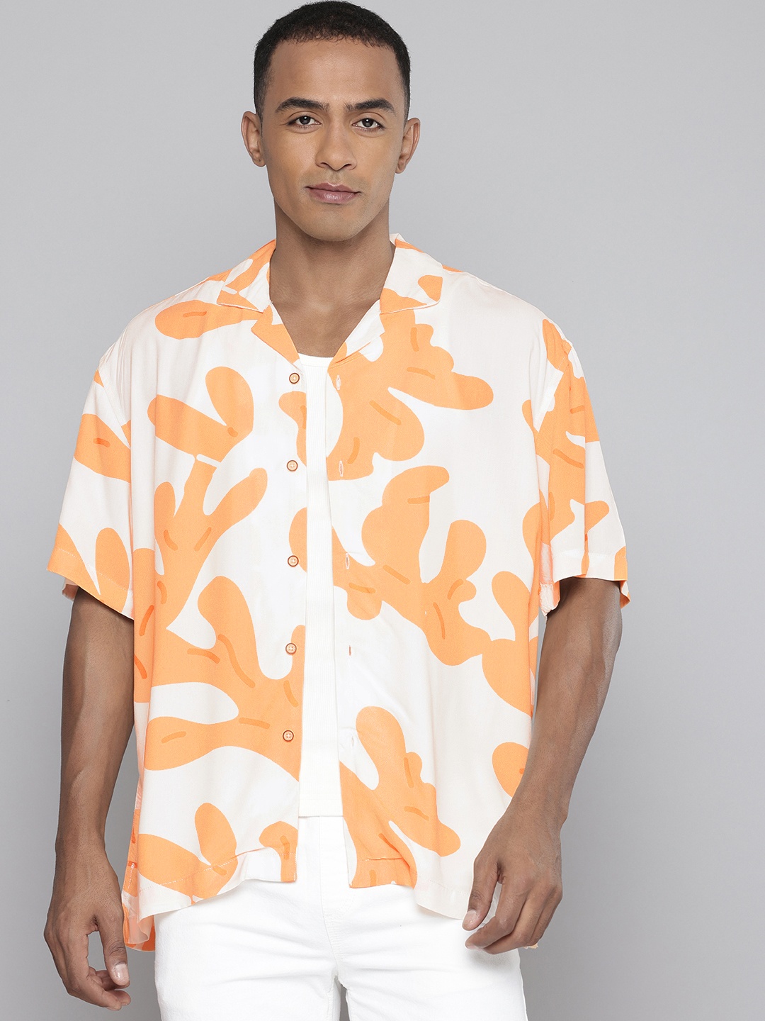 

Aeropostale Opaque Printed Cuban Collar Casual Shirt, White