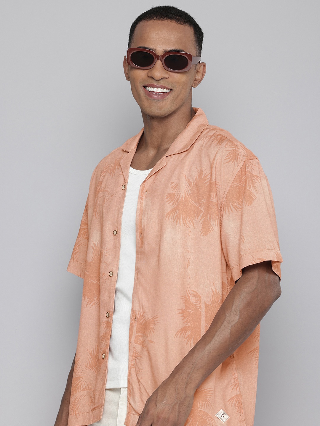 

Aeropostale Opaque Tropical Printed Cuban Collar Casual Shirt, Peach