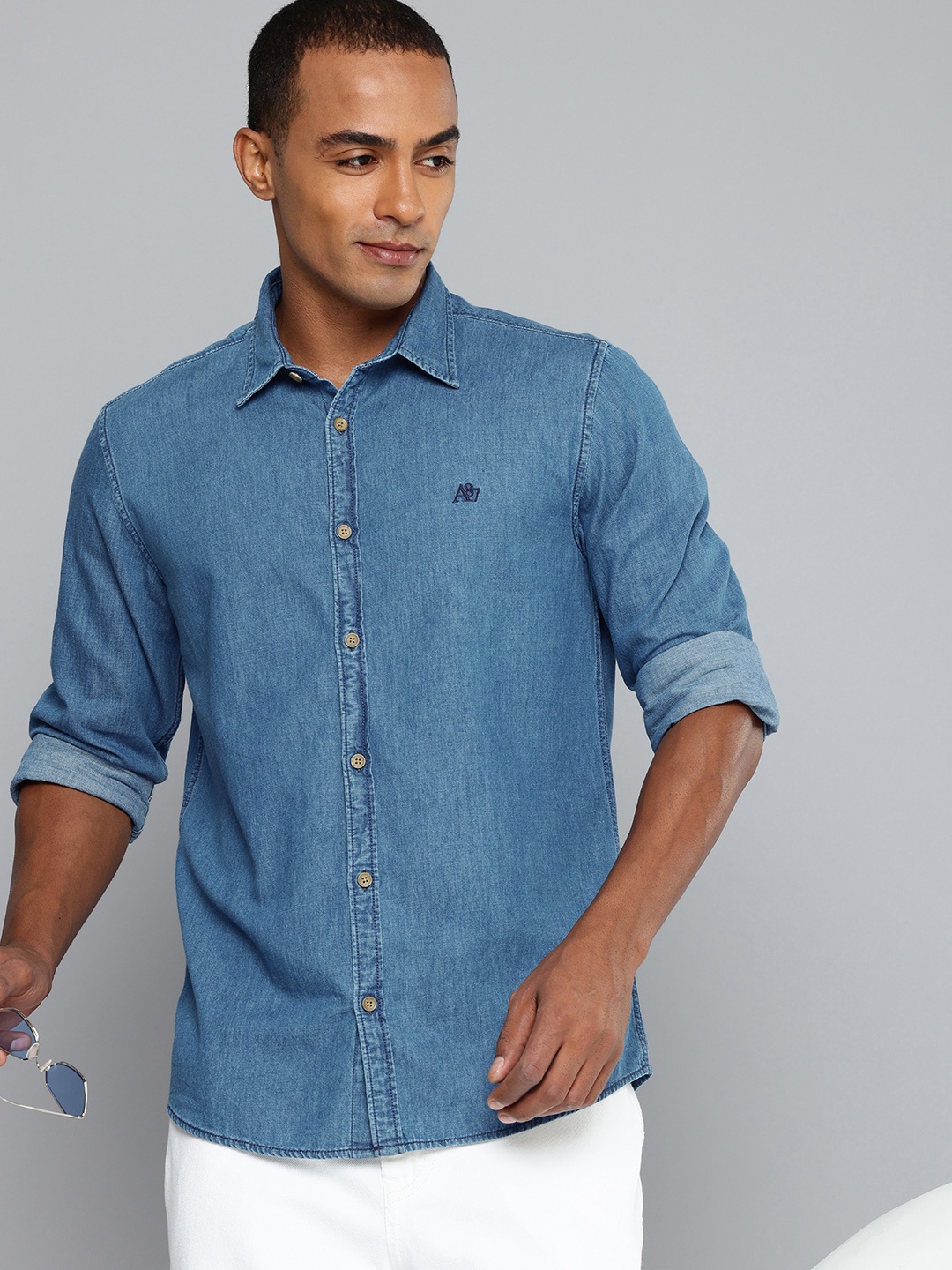 

Aeropostale Chambray Pure Cotton Casual Shirt, Blue