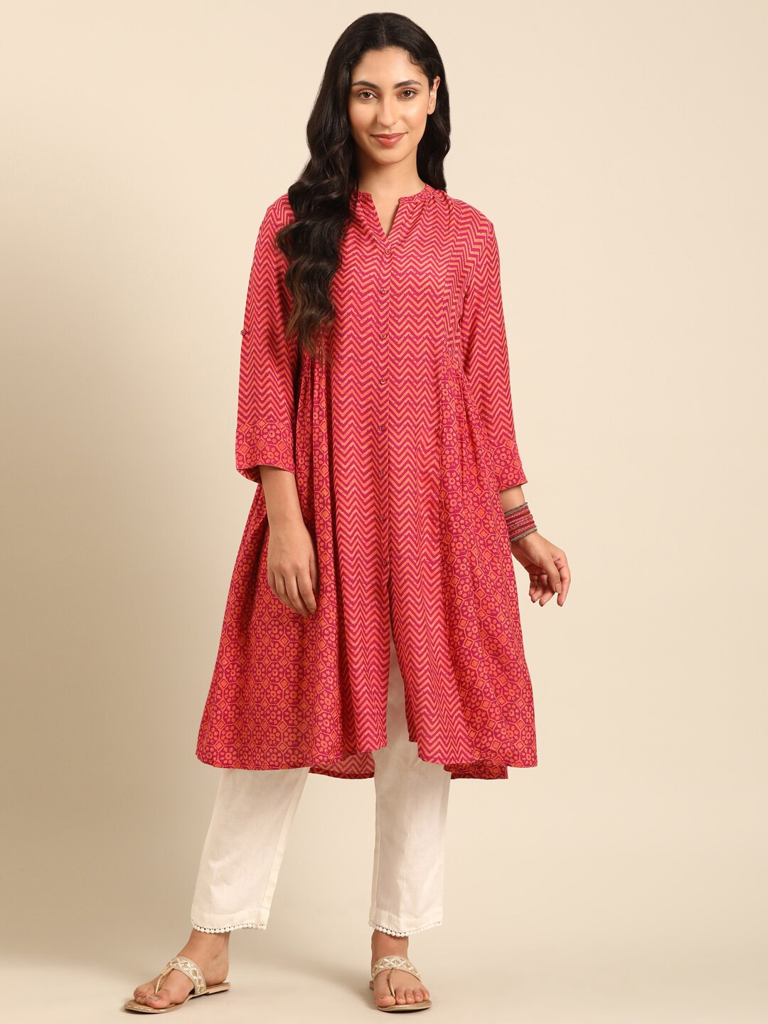 

IMARA Geometric Printed A-Line Kurta, Fuchsia