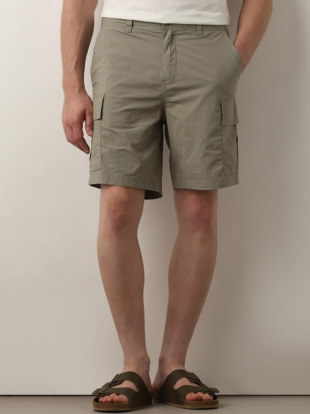

SELECTED Men Mid-Rise Cargo Shorts, Green