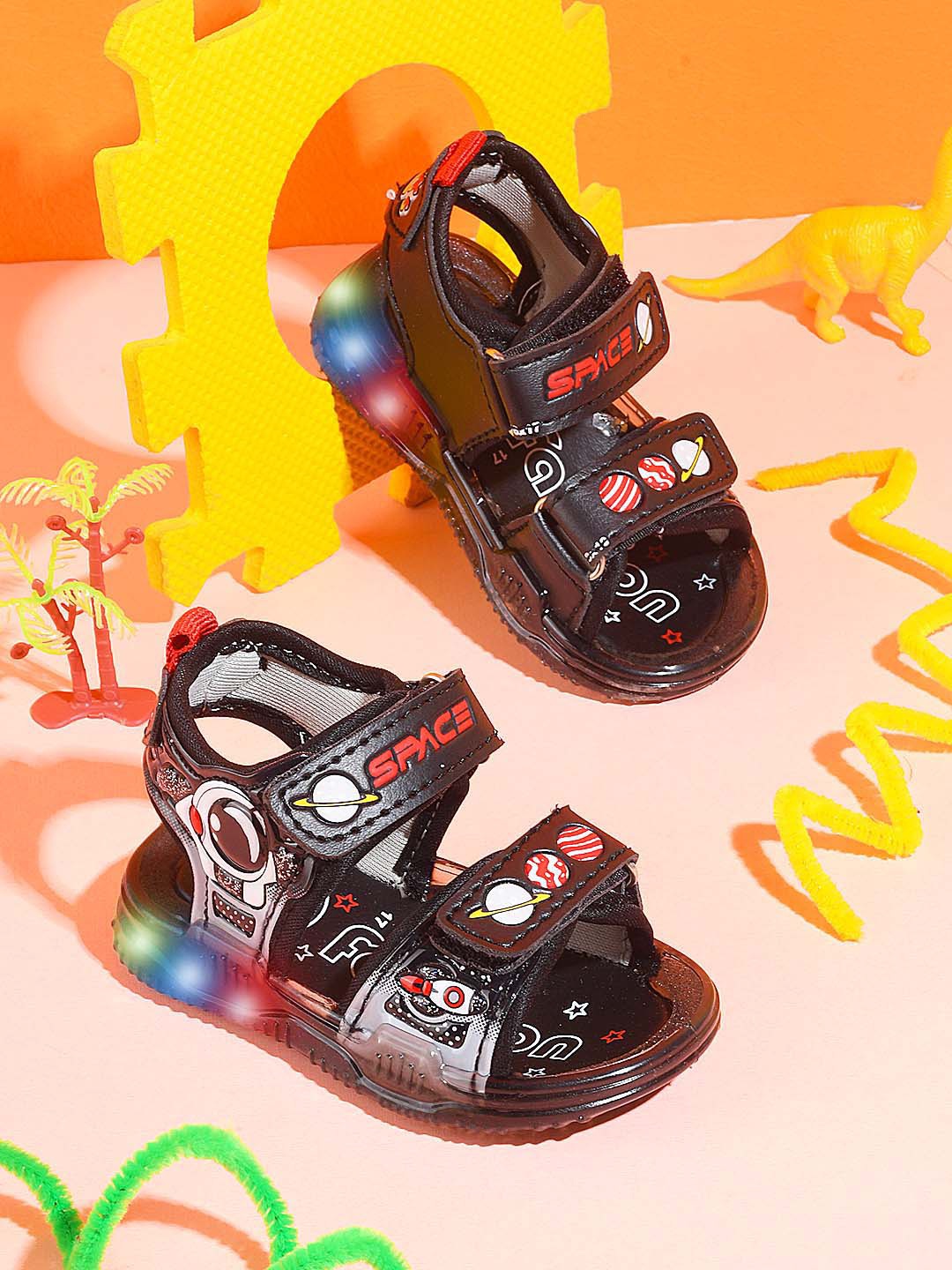 

KATS Infants Printed LED Light Sports Sandals, Black