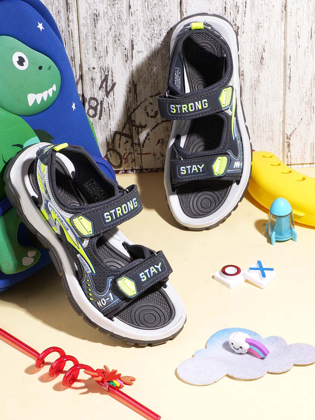 

KATS Boys Printed Sports Sandals, Grey