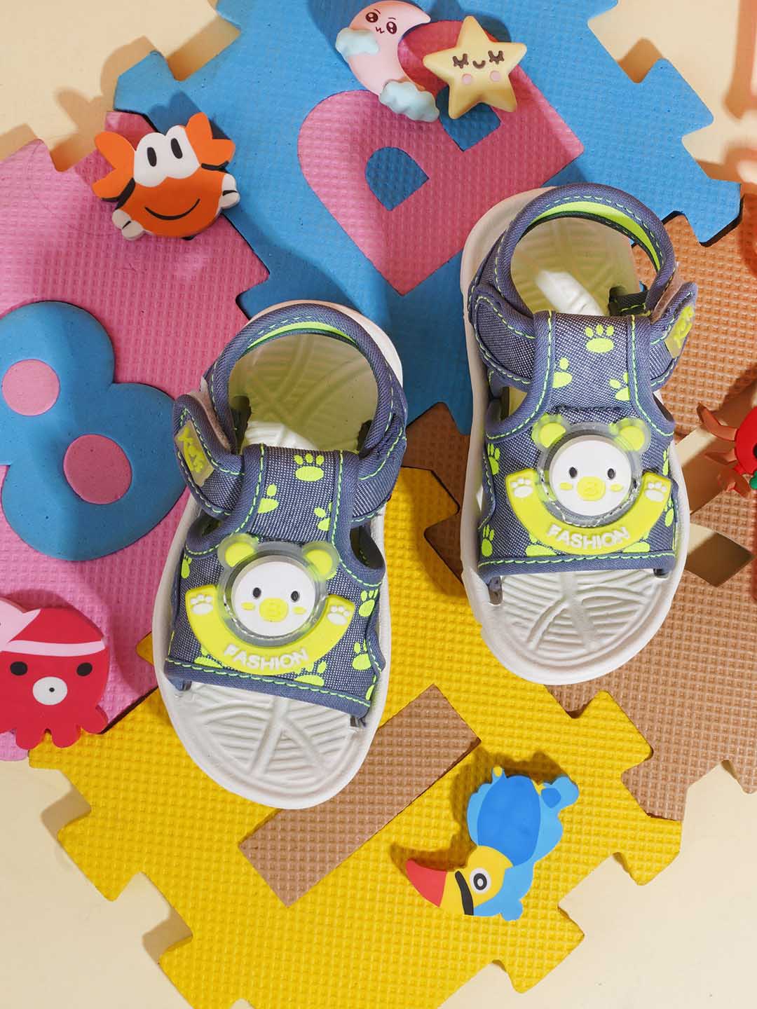 

KATS Infants Printed Lightweight Sports Sandals, Green
