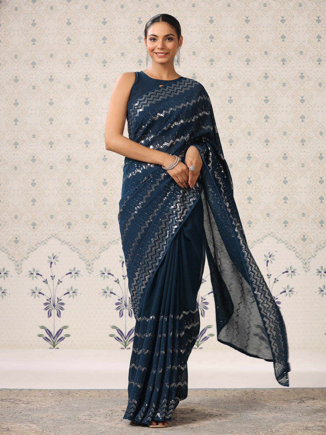 

Ode by House of Pataudi Embellished Sequinned Saree, Blue