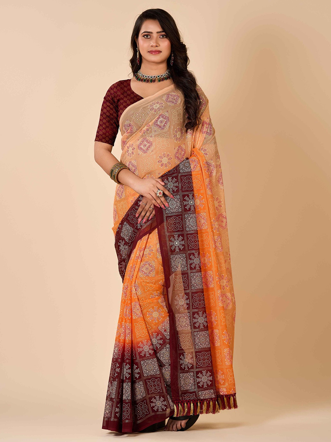 

HALFSAREE STUDIO Floral Print Saree With Blouse Piece, Orange
