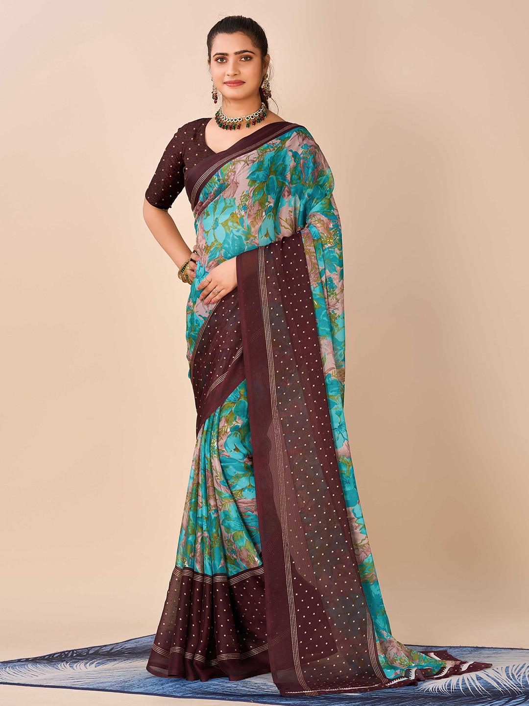 

HALFSAREE STUDIO Floral Printed Zari Saree, Green