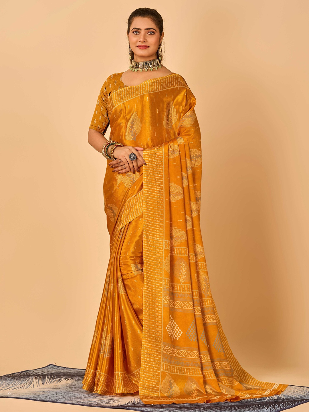 

HALFSAREE STUDIO Floral Printed Saree, Mustard