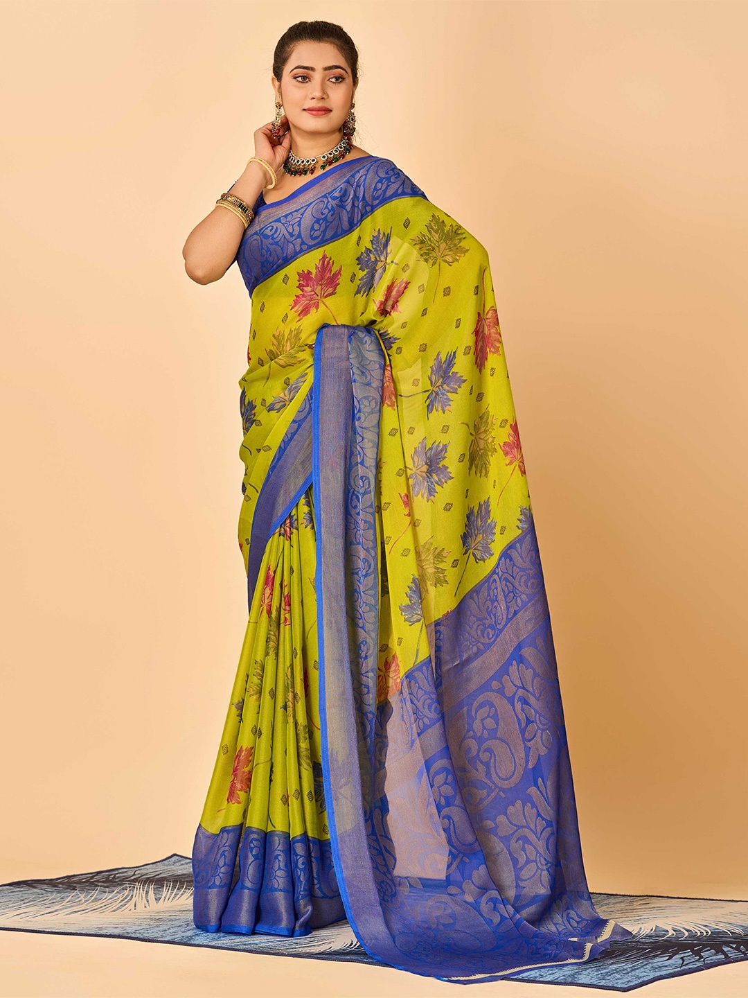 

HALFSAREE STUDIO Floral Printed Zari Chiffon Saree, Green