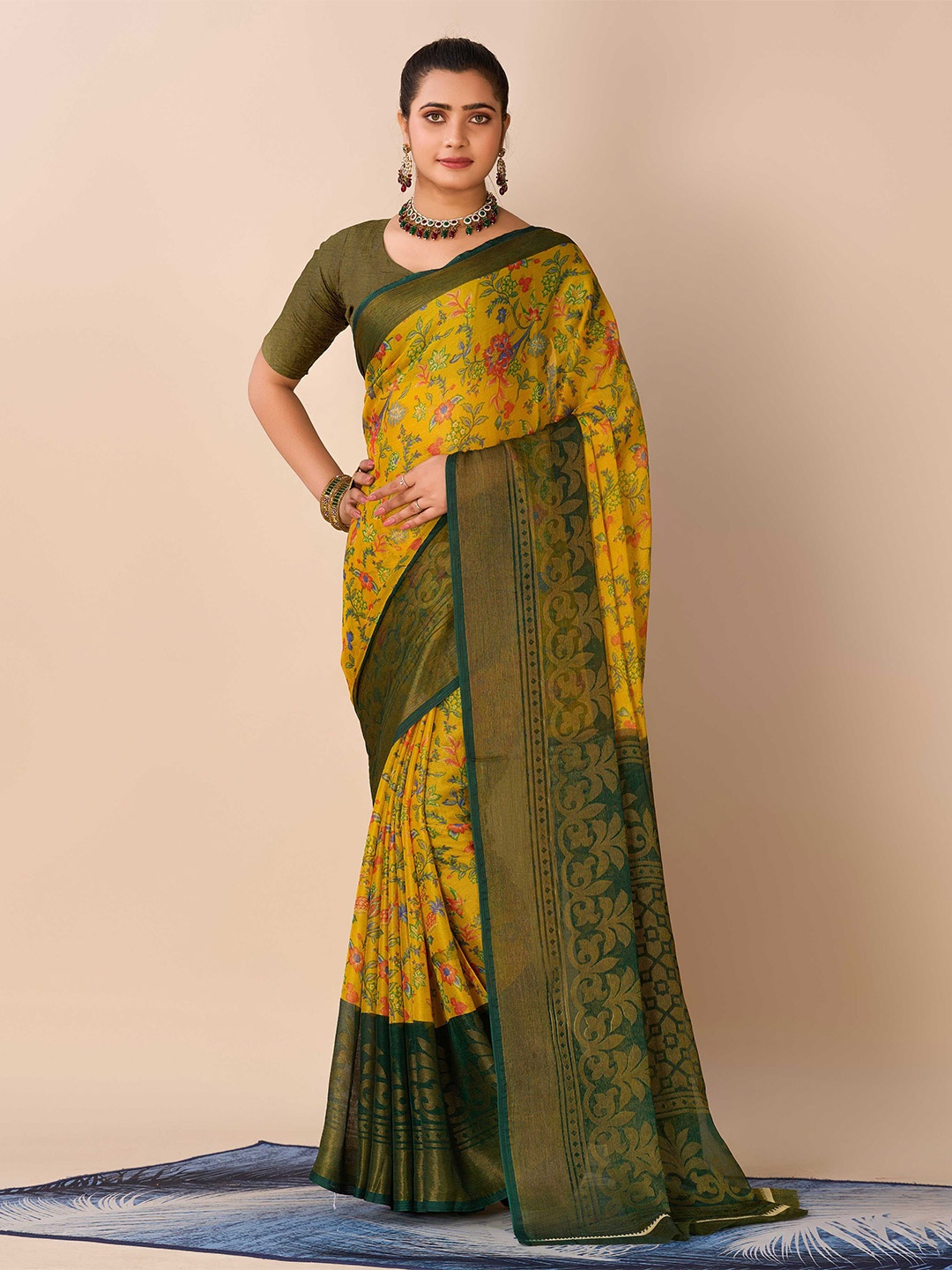 

HALFSAREE STUDIO Floral Printed Saree, Yellow