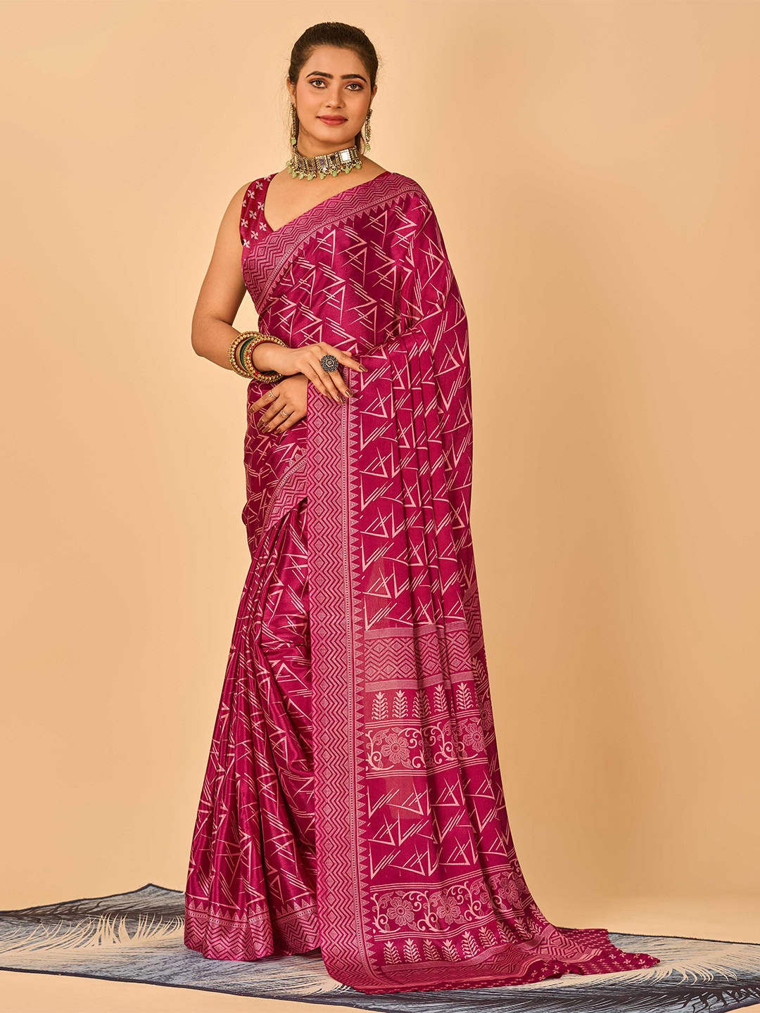

HALFSAREE STUDIO Geometric Printed Crepe Saree, Magenta