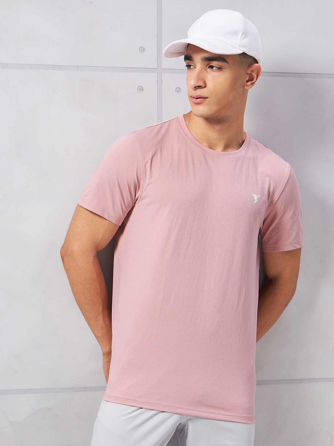 

Technosport Round Neck Short Sleeves Rapid-Dry Slim Fit T-shirt, Pink