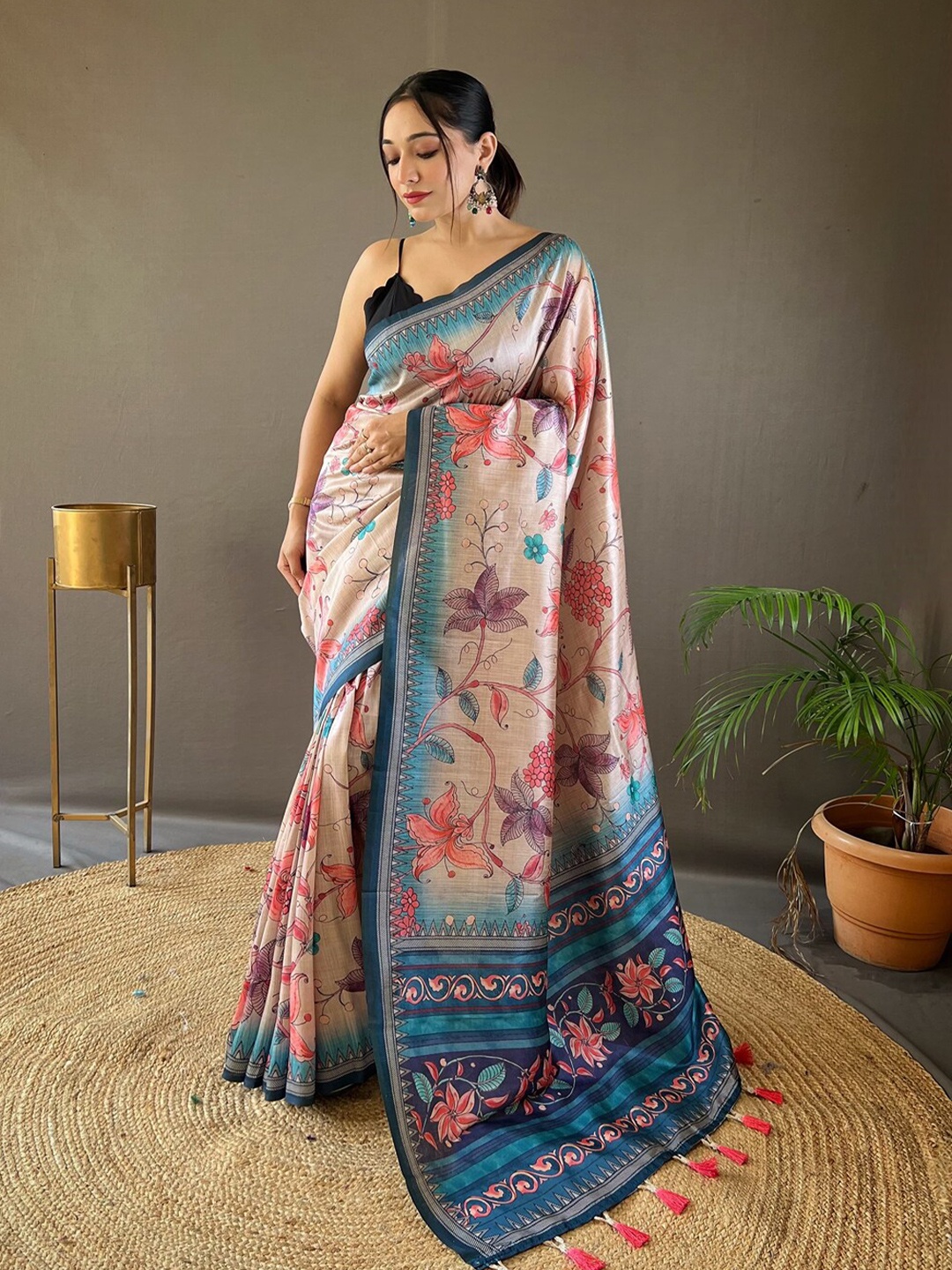 

SGF11 Floral Printed Silk Cotton Chanderi Saree, Blue