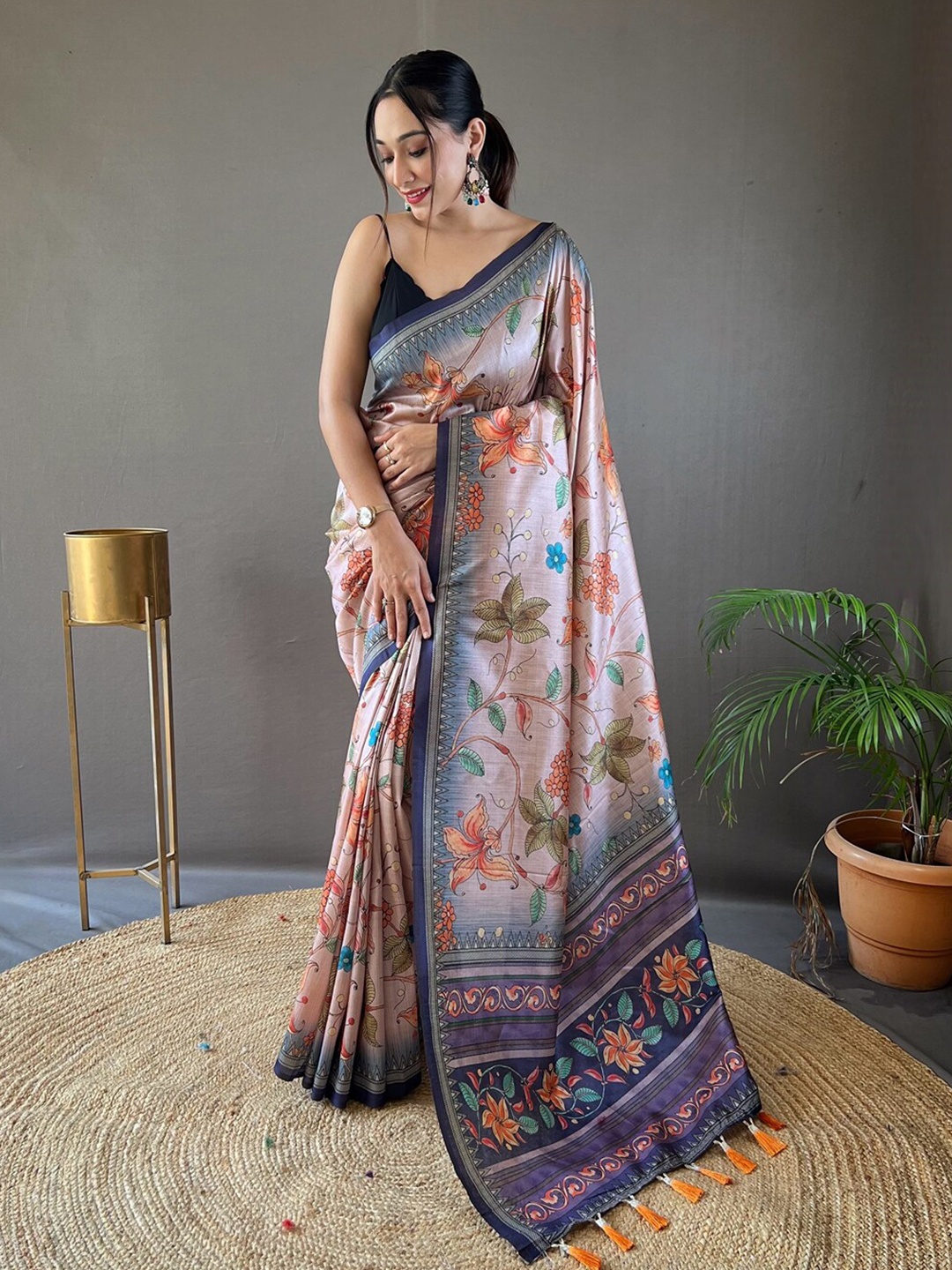 

SGF11 Floral Printed Silk Cotton Chanderi Saree, Peach