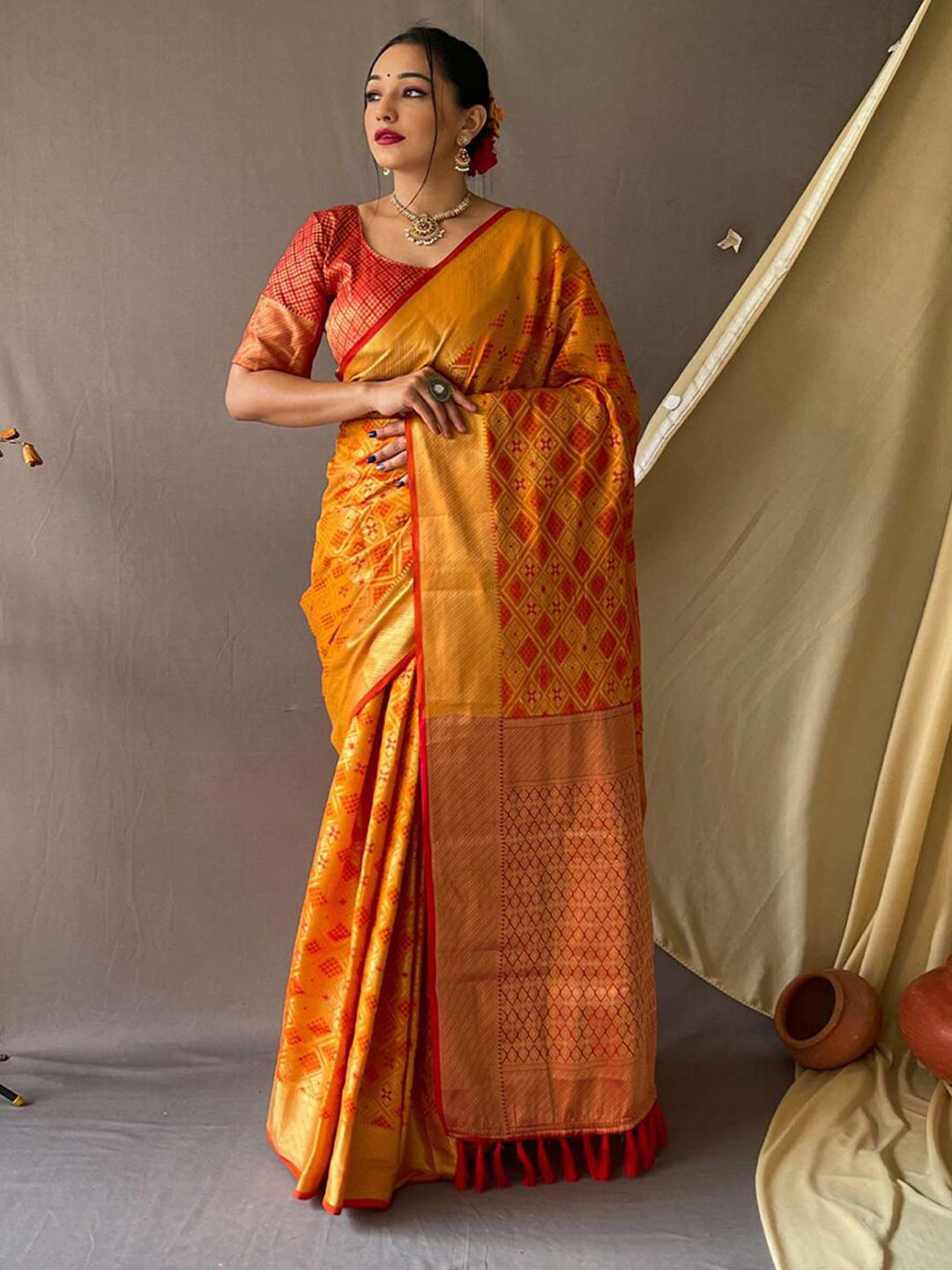 

SGF11 Woven Design Zari Silk Cotton Designer Patola Saree, Mustard