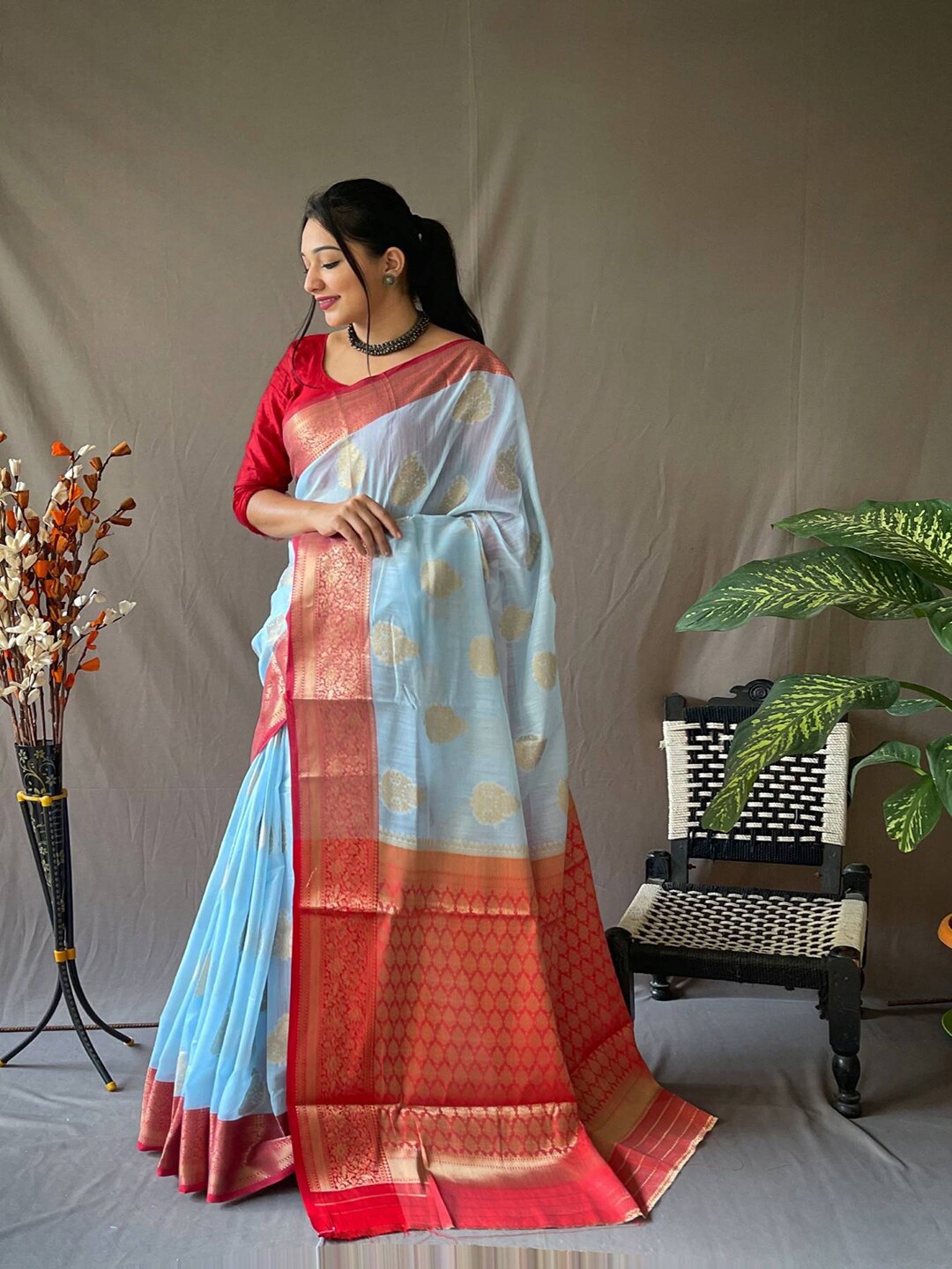 

SGF11 Ethnic Motifs Woven Design Zari Silk Cotton Kanjeevaram Saree, Turquoise blue
