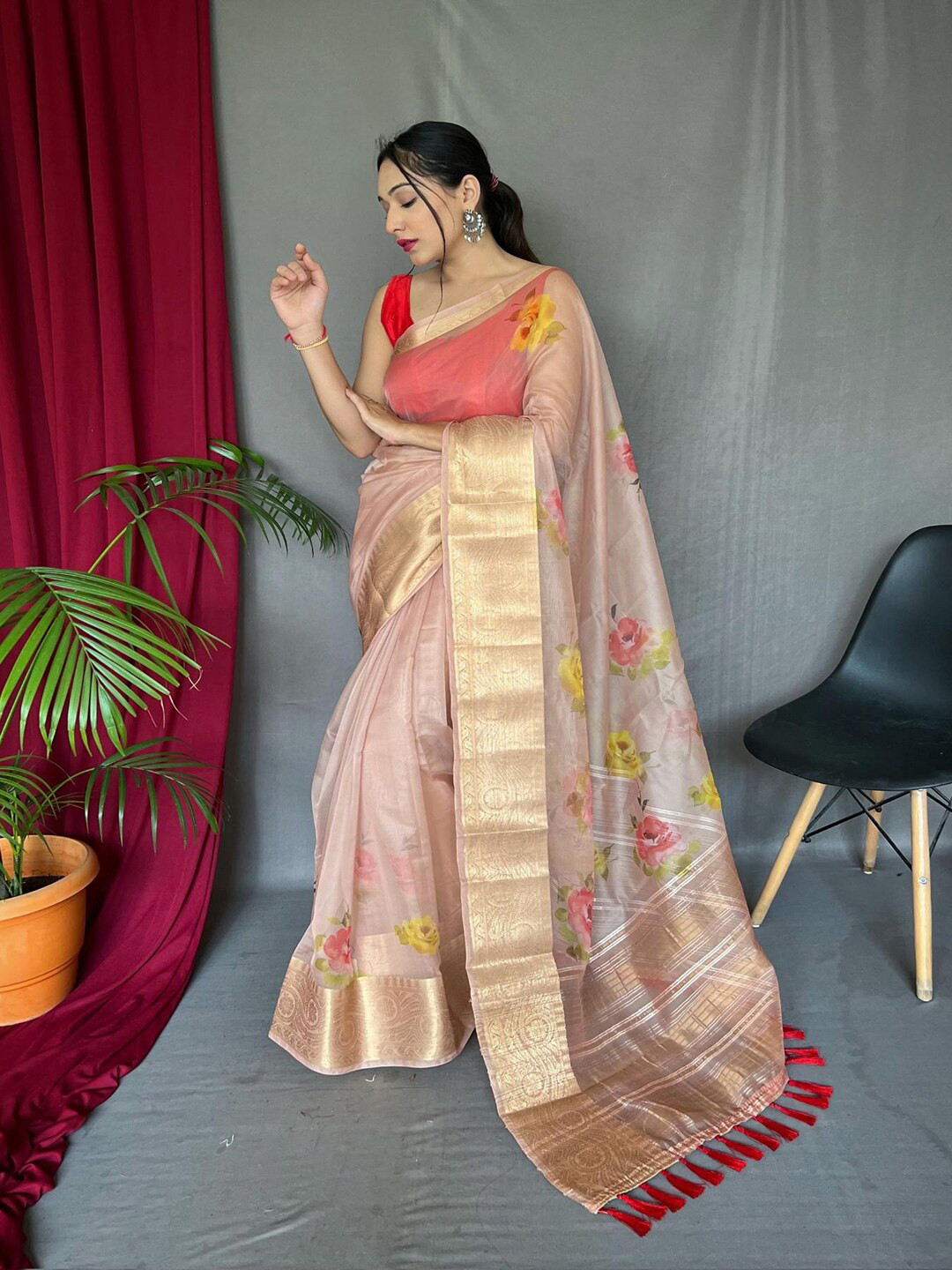 

SGF11 Floral Printed Zari Silk Cotton Kanjeevaram Saree, Peach
