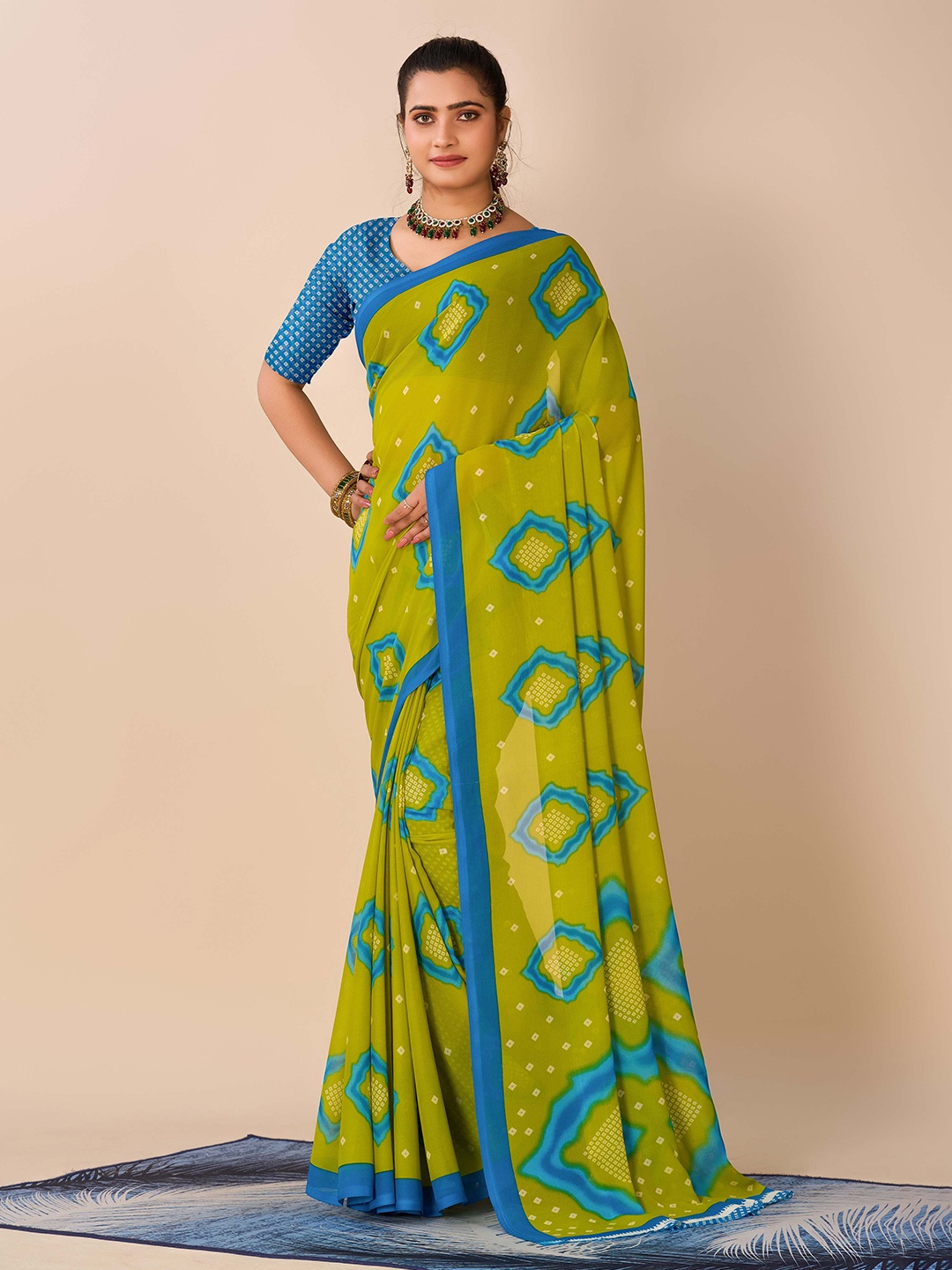 

HALFSAREE STUDIO Bandhani Printed Saree, Green