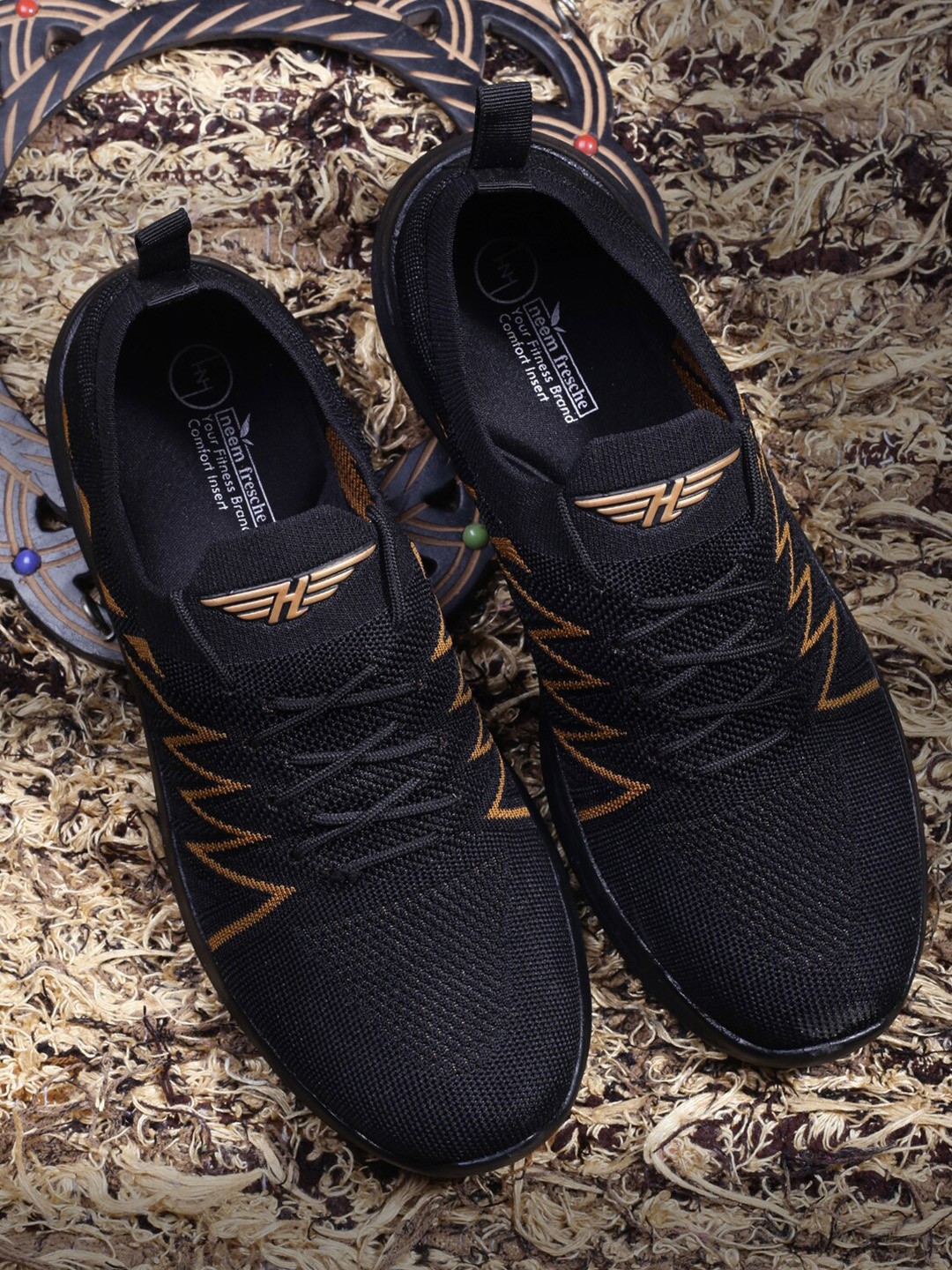 

Heris & Hemly Men Mesh Running Shoes, Black