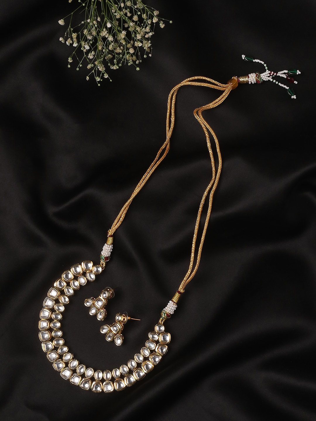 

Niska Kundan Stone-Studded Jewellery Set, Gold
