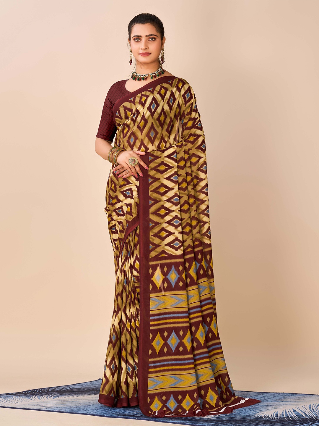 

HALFSAREE STUDIO Geometric Printed Georgette Saree, Yellow